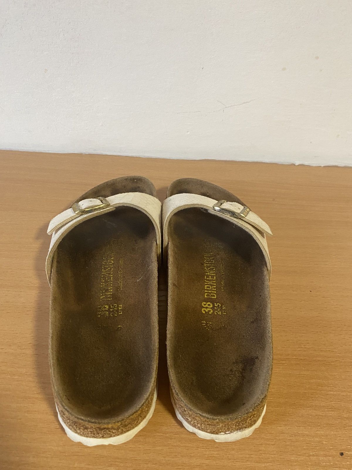 Birkenstock Birkenstock Madrid Sandals Snake Ivory Women's Shoes Size US 8 / IT 38 - 4 Thumbnail