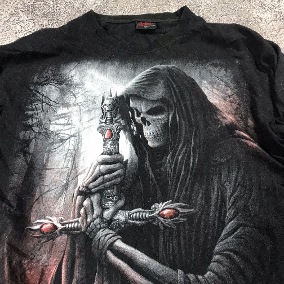 Vintage Vintage Y2K Grim Reaper Graphic Tee Dark Horror Grunge L Size US L / EU 52-54 / 3 - 2 Thumbnail