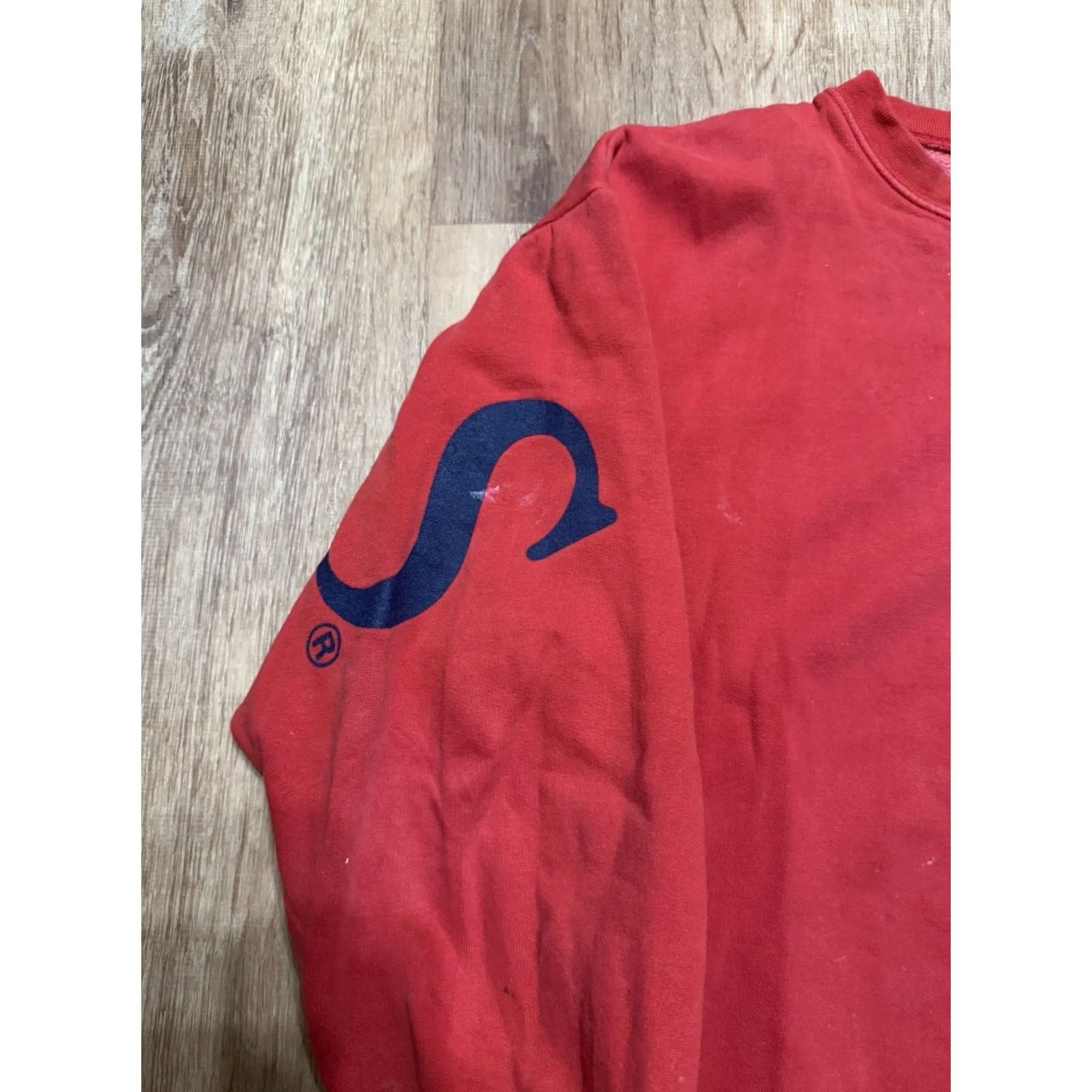 Guess VINTAGE Guess Spellout Sweatshirt Crewneck Red Mens M 90s Thrashed, 1990s, USA, Pullover, Regular Size US M / EU 48-50 / 2 - 5 Thumbnail