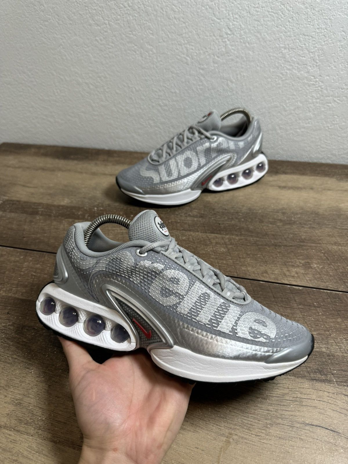 Nike × Supreme Supreme x Nike Air Max DN Silver Bullet Friends & Family Sz6 Size US 6 / EU 39 - 1 Thumbnail