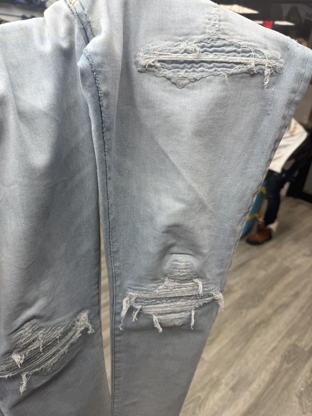Amiri Amiri MX1 - Light Blue Distressed Denim Size US 34 / EU 50 - 2 Thumbnail