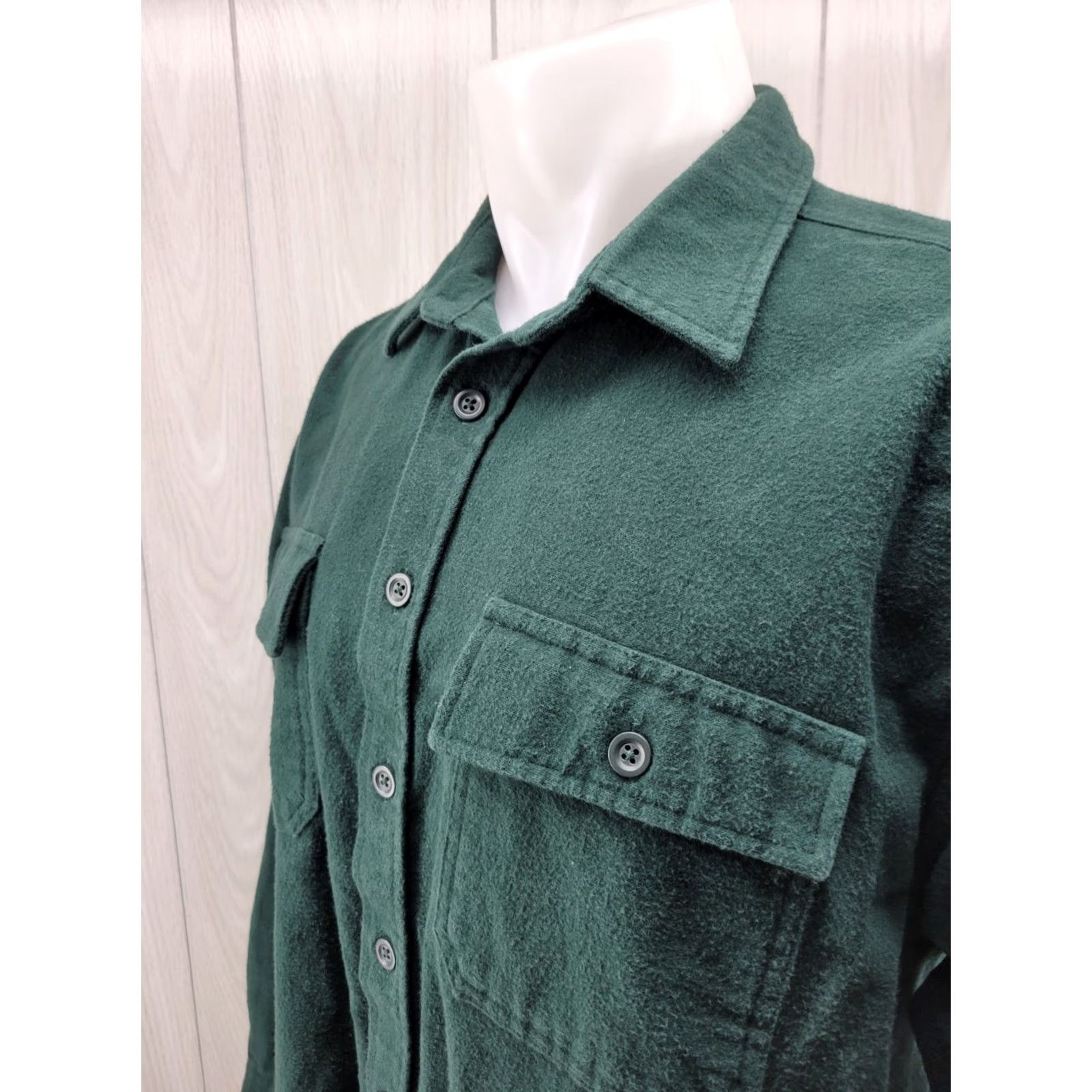 Vintage VINTAGE? No. (But follow structure) LL BEAN CHAMOIS Fleece Button Down Long Sleeve Shirt Jacket Men XL Regular Size US XL / EU 56 / 4 - 3 Thumbnail