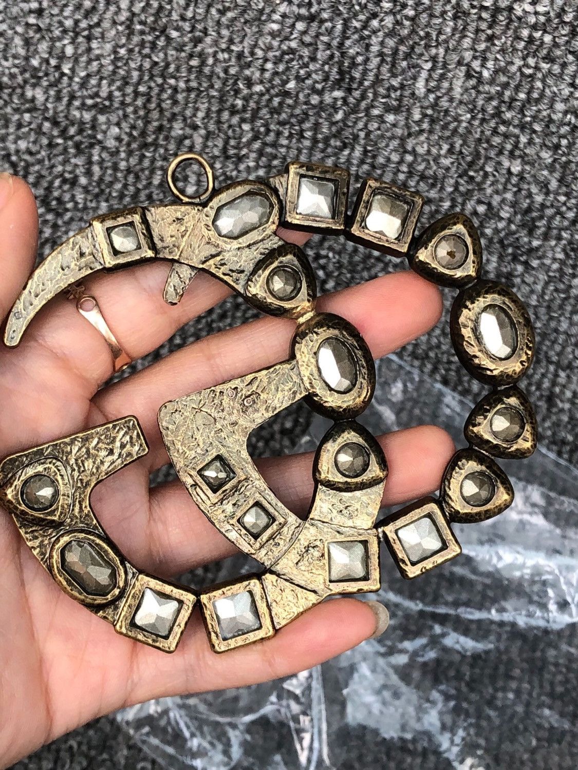 Gucci Runway crystals pendant Size ONE SIZE - 4 Thumbnail