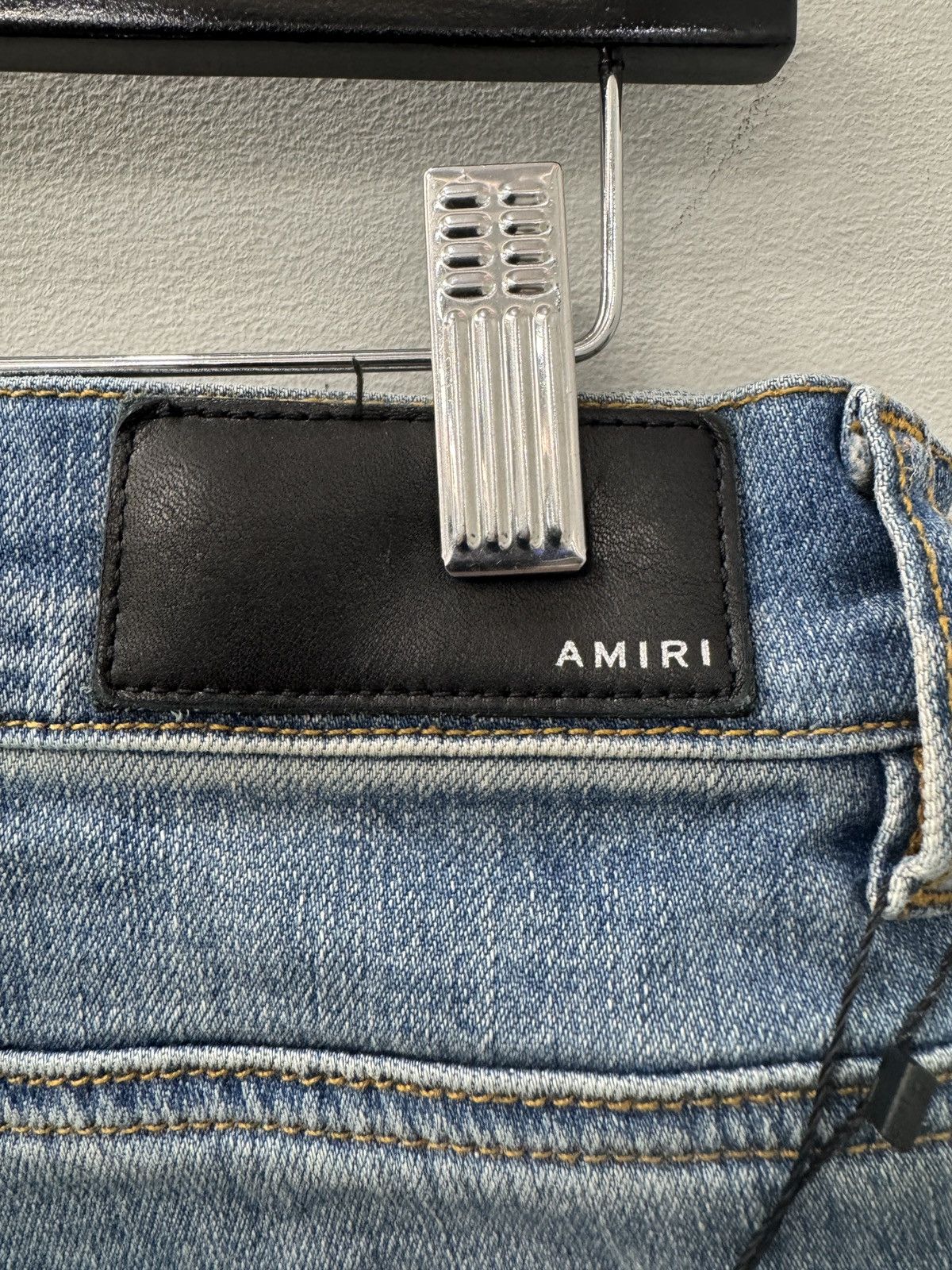 Amiri Amiri Blue Applique Logo Jeans Size US 33 - 6 Thumbnail