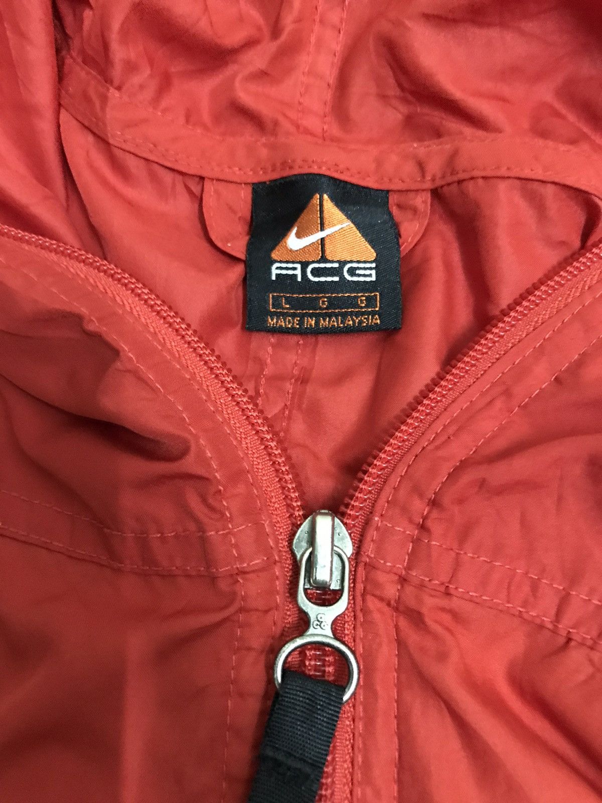 Nike Vintage Nike ACG Windbreaker Hoodie Jacket Size US L / EU 52-54 / 3 - 5 Thumbnail