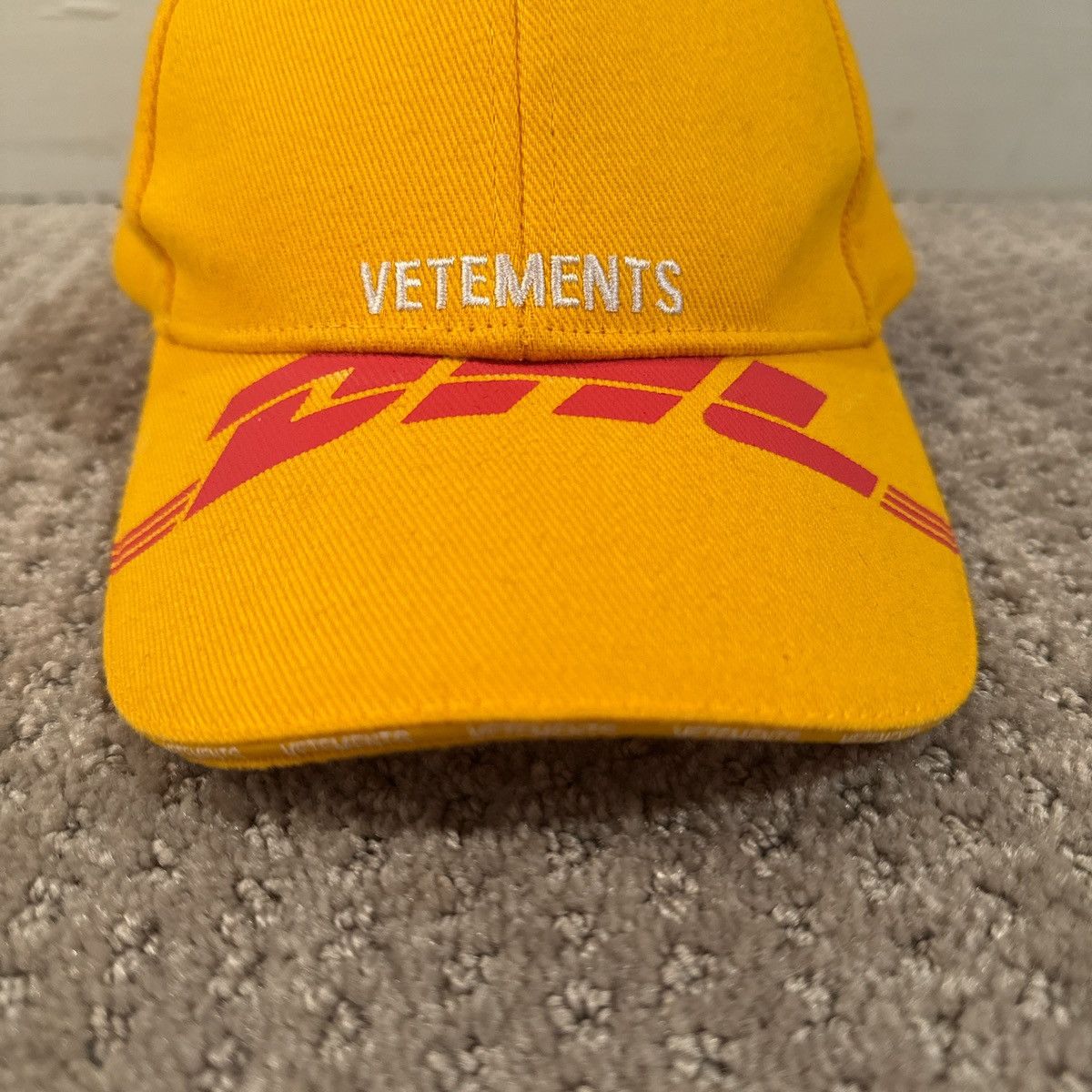 Vetements Vetements SS18 DHL Hat Size ONE SIZE - 2 Thumbnail
