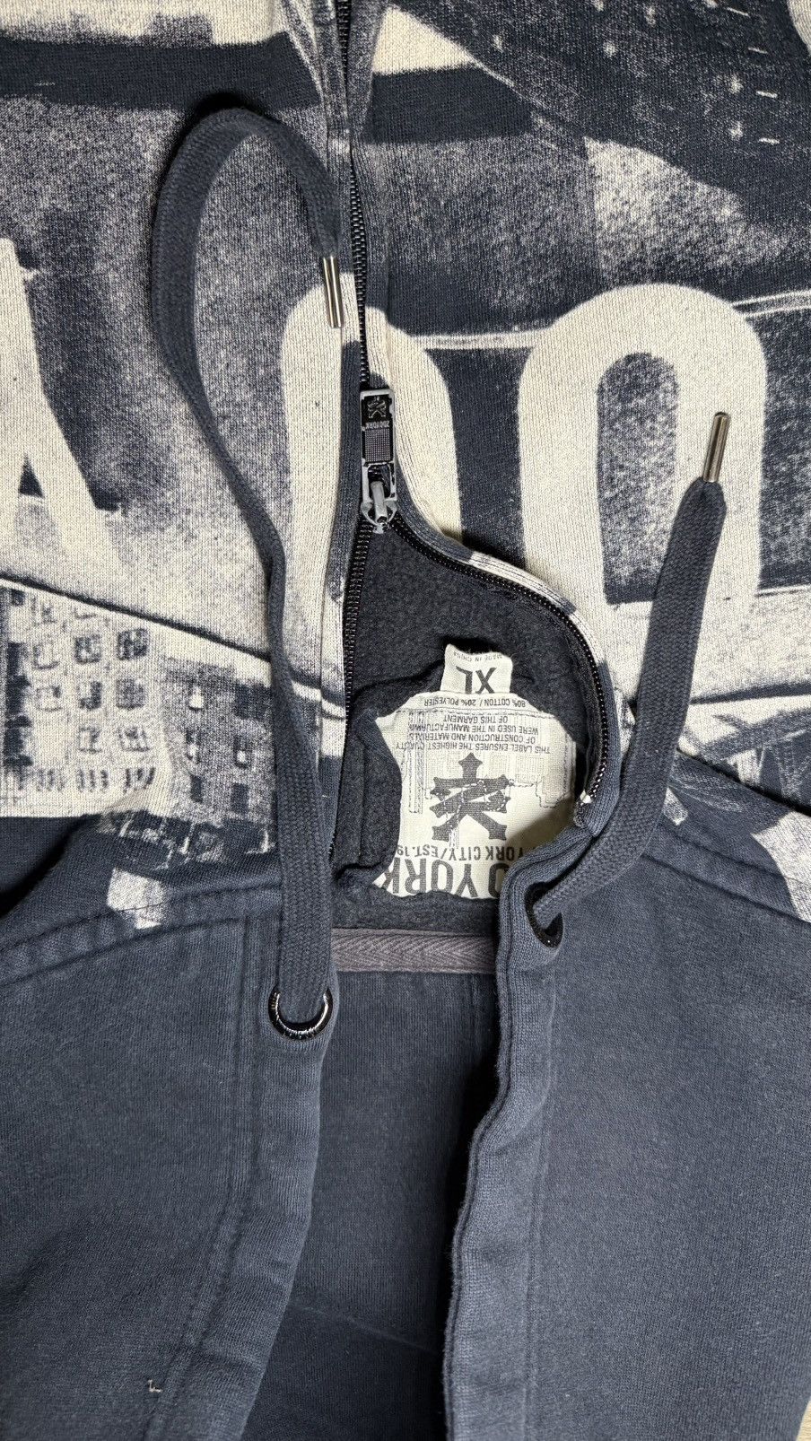 Zoo York Rare Zoo York All Over Print SpellOut NY Drawing Hoodie Size US XL / EU 56 / 4 - 6 Thumbnail