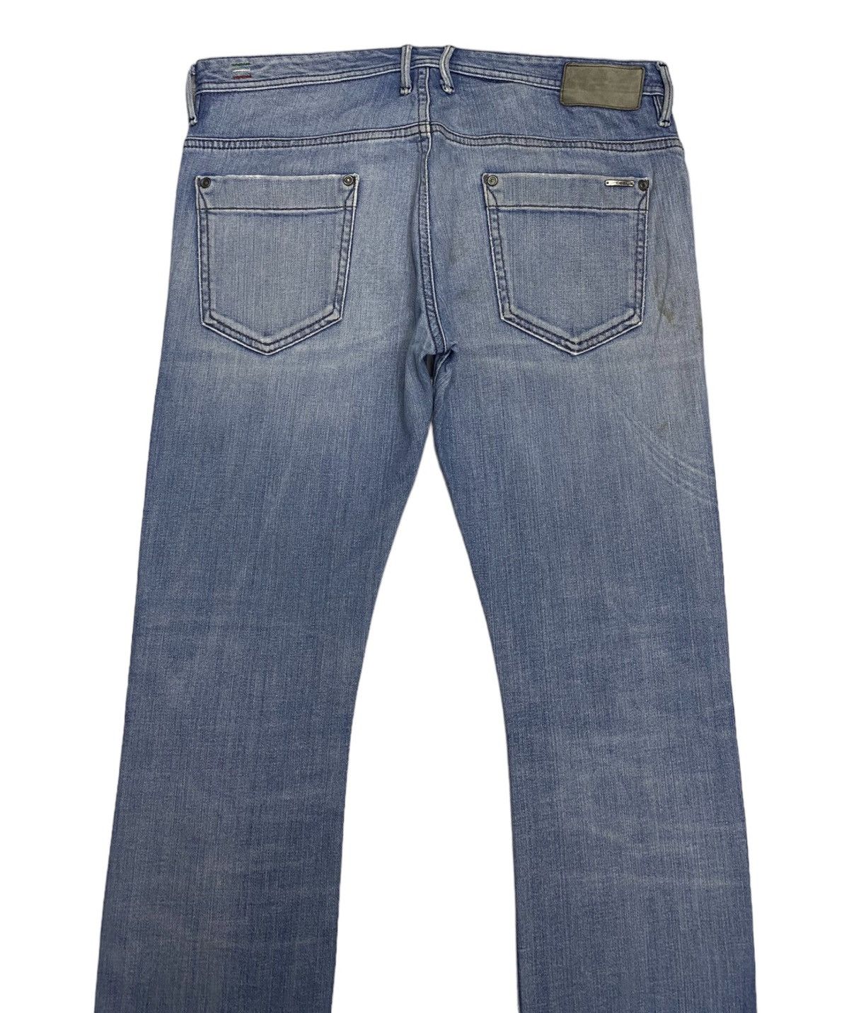 Dior 🔥VINTAGE DIESEL INDUSTRY GLOOVY SLIM CUT DISTRESSED DENIM Size US 34 / EU 50 - 4 Thumbnail