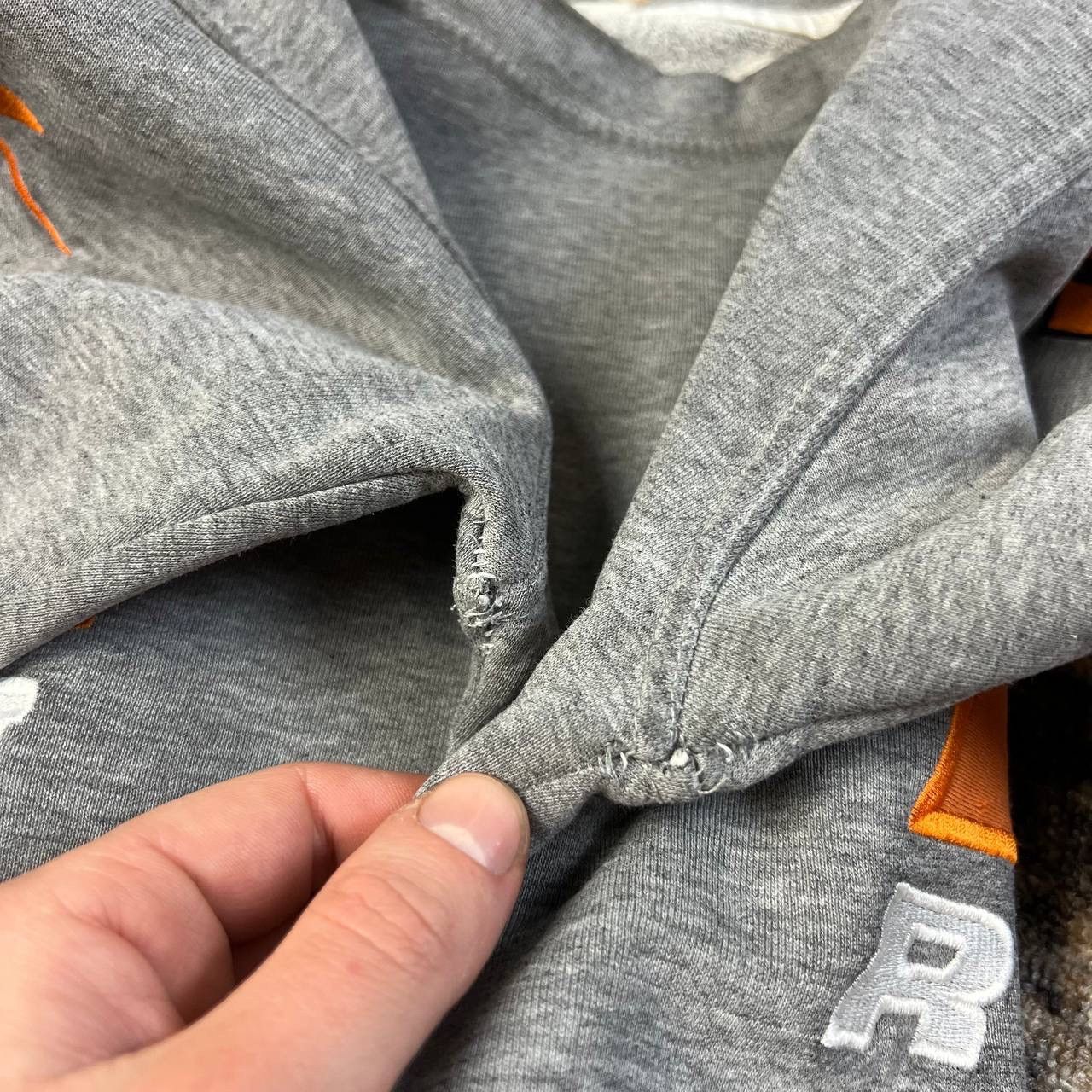 Red Bull Red Bull Racing Vintage Y2K Sweatshirt Streetwear 90s Style Size US S / EU 44-46 / 1 - 9 Thumbnail
