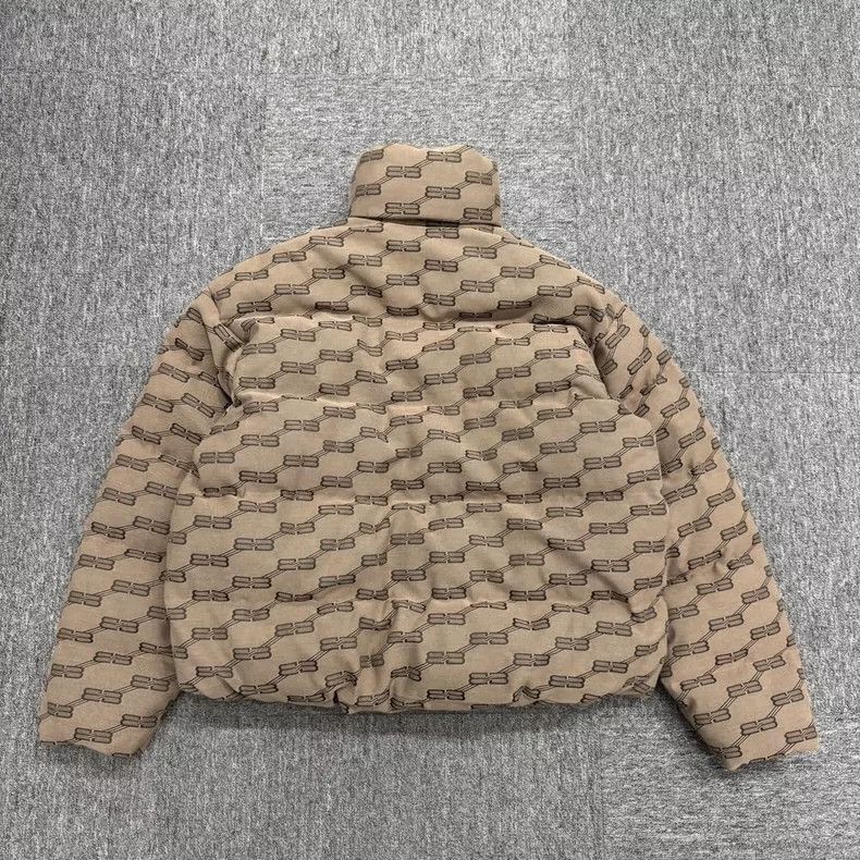 Balenciaga Balenciaga Screen Printed Puffer Jacket Size US S / EU 44-46 / 1 - 2 Thumbnail