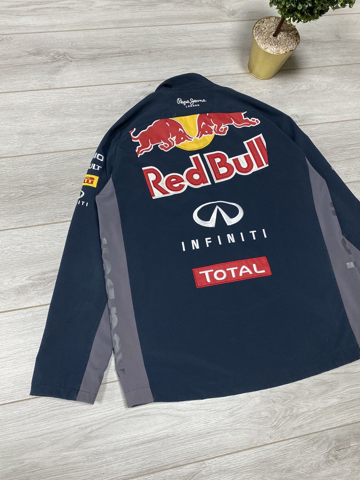 Pepe Jeans Red Bull Infinity Pepe jeans vintage soft shell fleece zip Size US XXL / EU 58 / 5 - 14 Thumbnail
