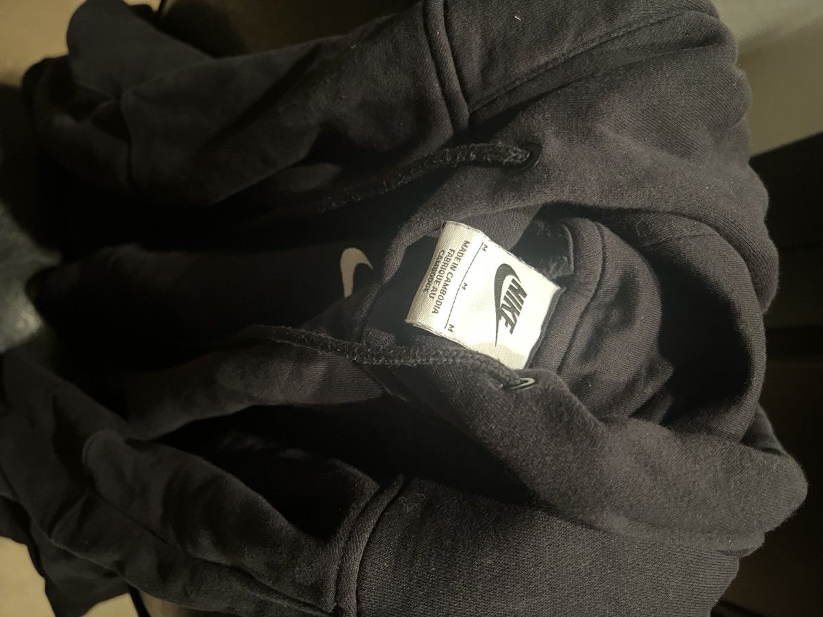 Nike Mens Medium-Early 2000s Nike Center Swoosh Hoodie Black Size US M / EU 48-50 / 2 - 2 Thumbnail