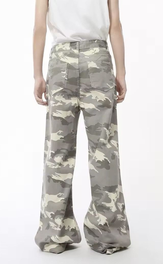 Jean × Vintage Unisex Wide Leg Camouflage Jean Size US 28 / EU 44 - 3 Thumbnail