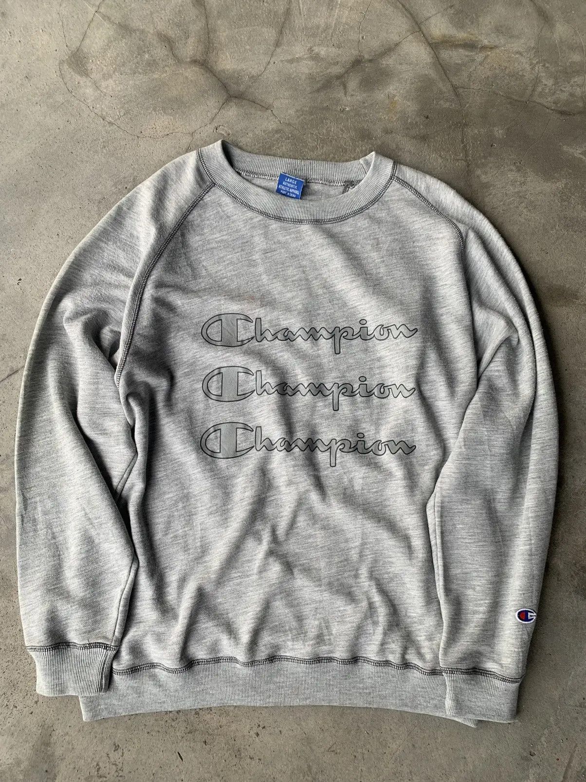 Champion CHAMPION 3 LINE SPELLOUT LOGO. Size US L / EU 52-54 / 3 - 1 Thumbnail