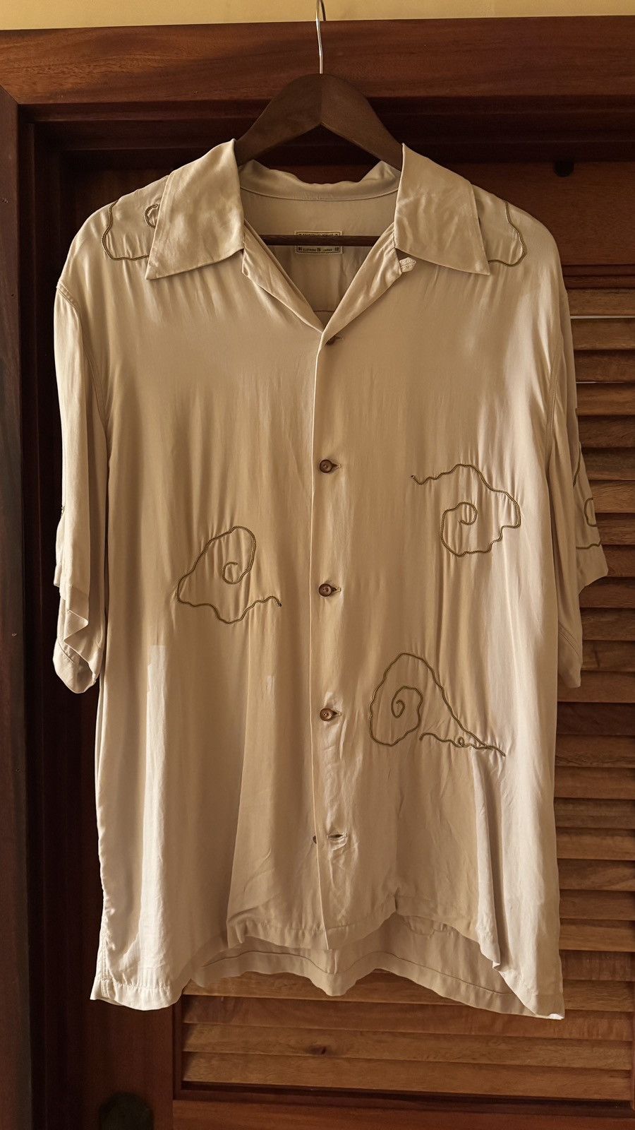 Kapital aloha dragon embroidery shirt sz 4