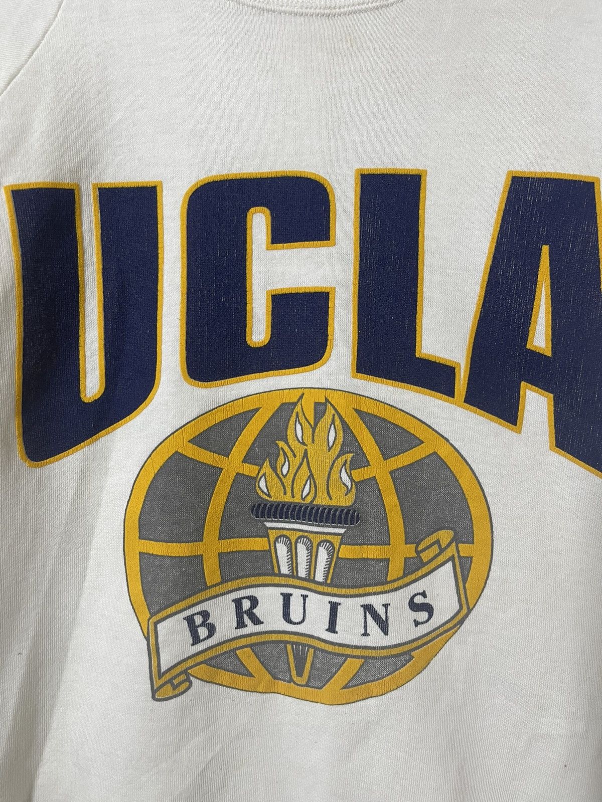 Vintage Vintage ucla bruins sweatshirt Size US M / EU 48-50 / 2 - 3 Thumbnail