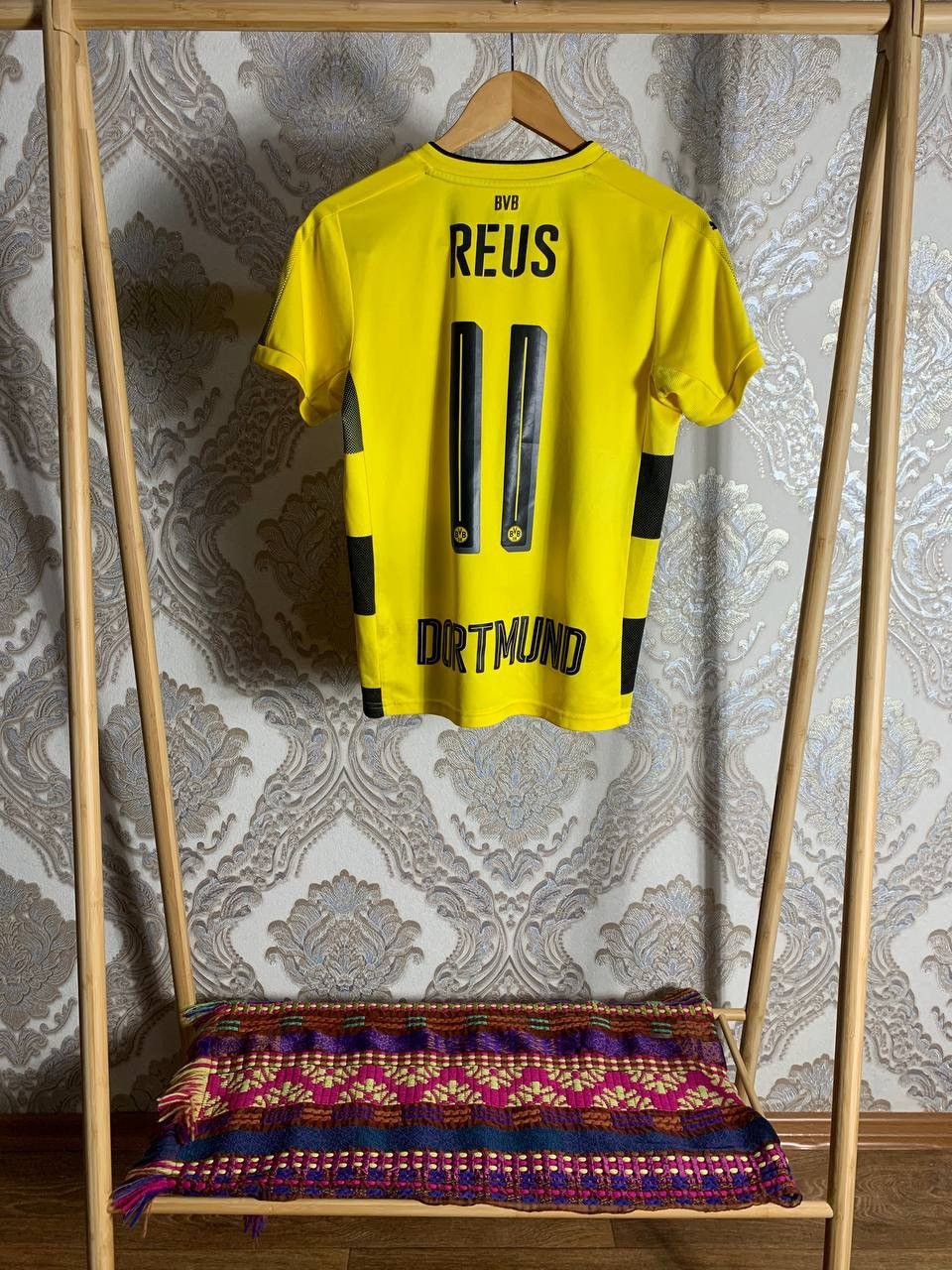 Puma VERY RARE PUMA FC BORUSSIA DORTMUND GERMANY SOCCER JERSEY Size US XS / EU 42 / 0 - 1 Thumbnail