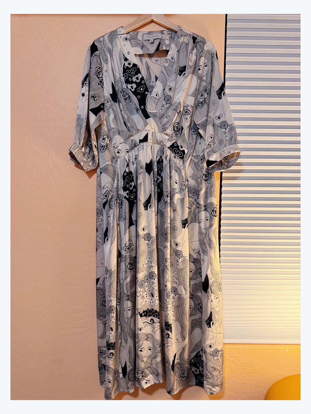 Other MYTRENDS Surreal Art Print Wrap Midi Dress Women’s XL Size XL / US 12-14 / IT 48-50 - 4 Thumbnail