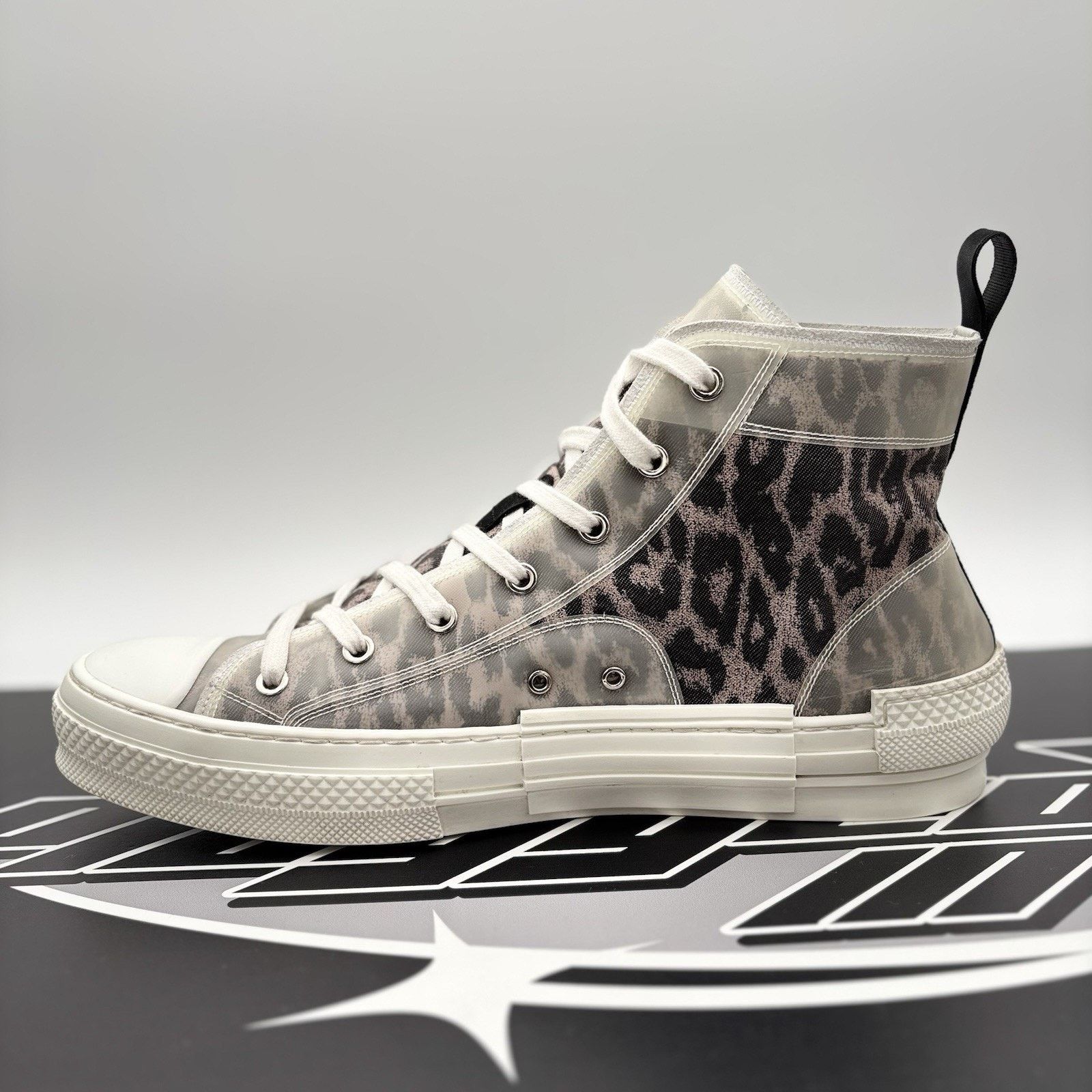 Dior Dior B23 High ' Brown Leopard ' | GREAT CONDITION! Size US 12 / EU 45 - 4 Thumbnail