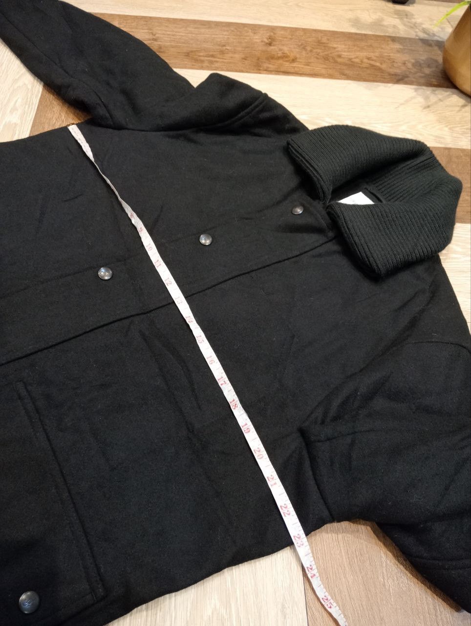 JW Anderson × Uniqlo J.W.ANDERSON X UNIQLO BLACK JACKET - SIZE L Size US L / EU 52-54 / 3 - 12 Thumbnail