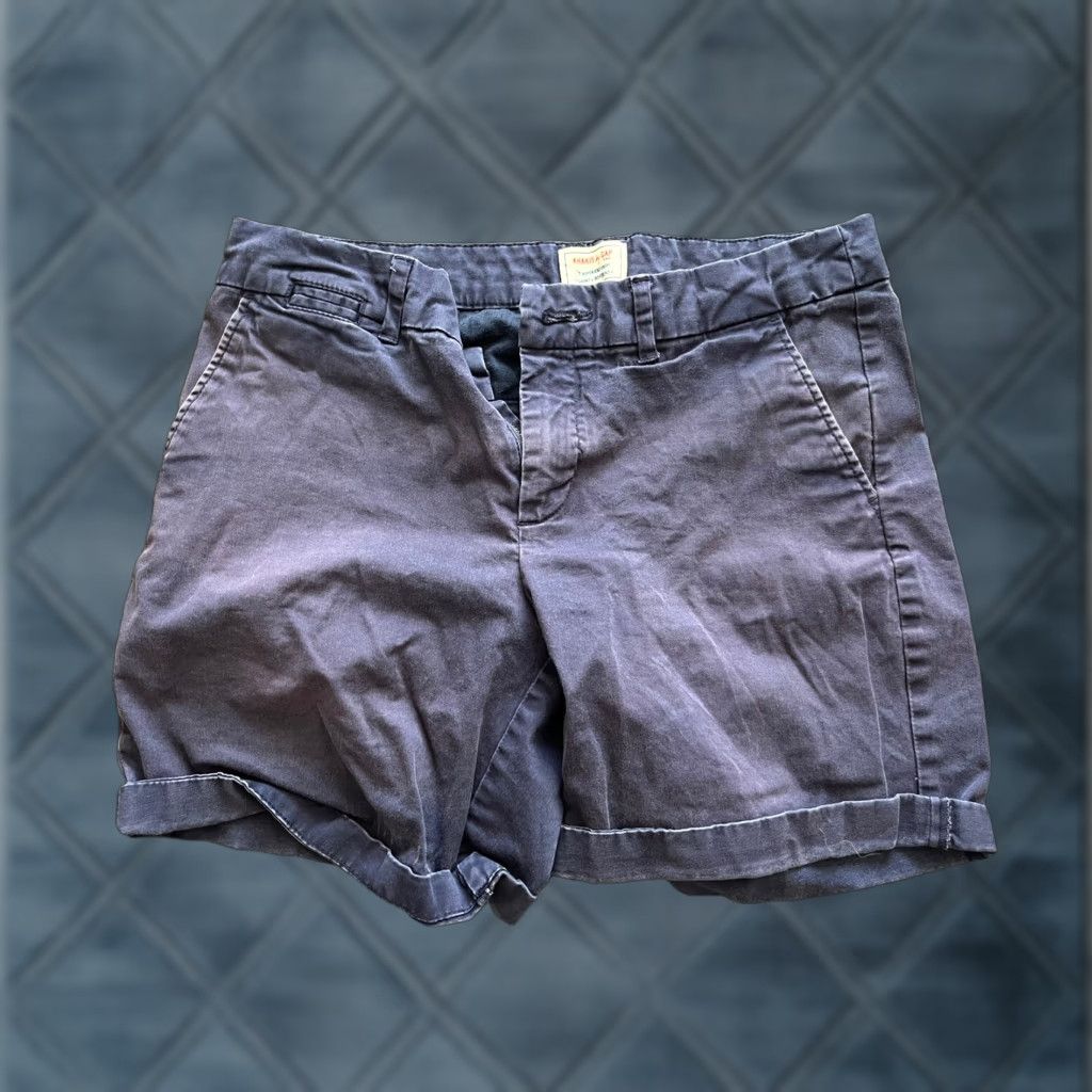 Gap Gap The Boyfriend Chino Short Navy Blue Size 0 Women’s Regular Inseam 3" Kwik Shipping no major flaws Size 25" / US 0 / IT 36 - 1 Thumbnail