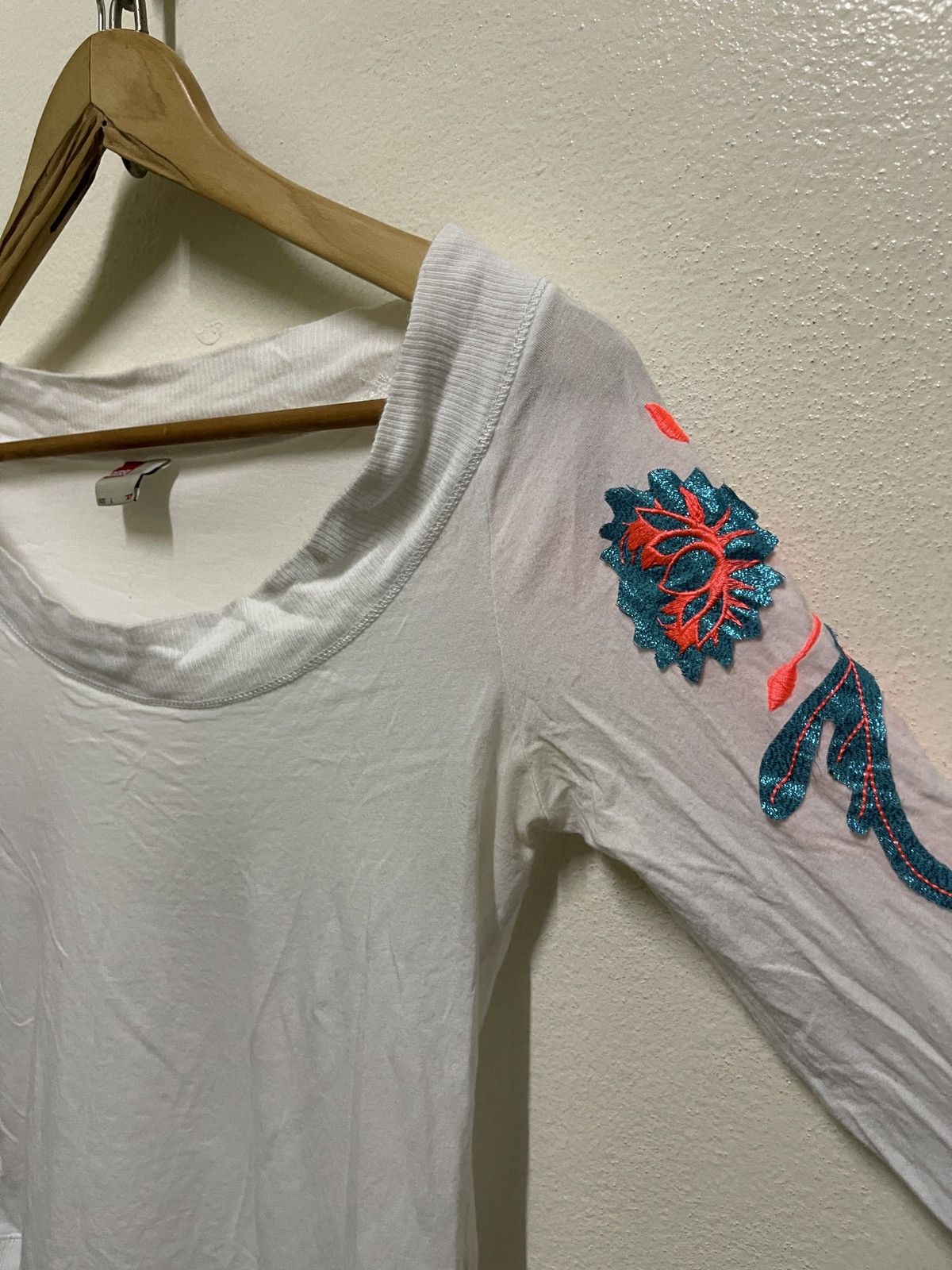 Diesel × Vintage Diesel Embroidery Flower Patches T Shirt Size L / US 10 / IT 46 - 5 Thumbnail