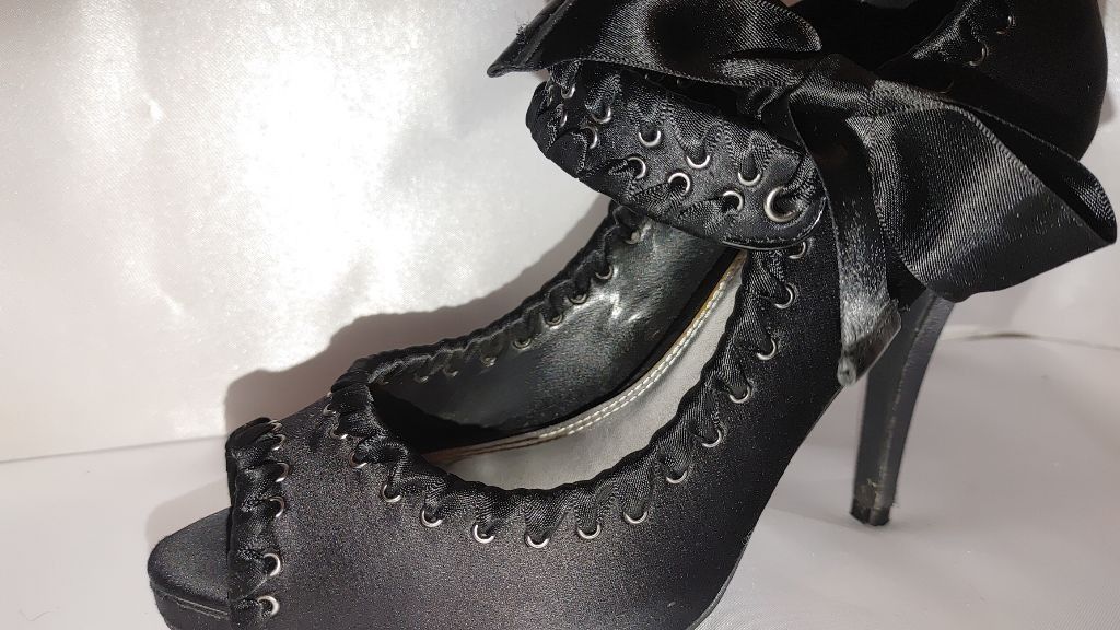 Ted Baker Bakers Geneva Satin Corset Heels Size 8M Size US 8 / IT 38 - 3 Thumbnail