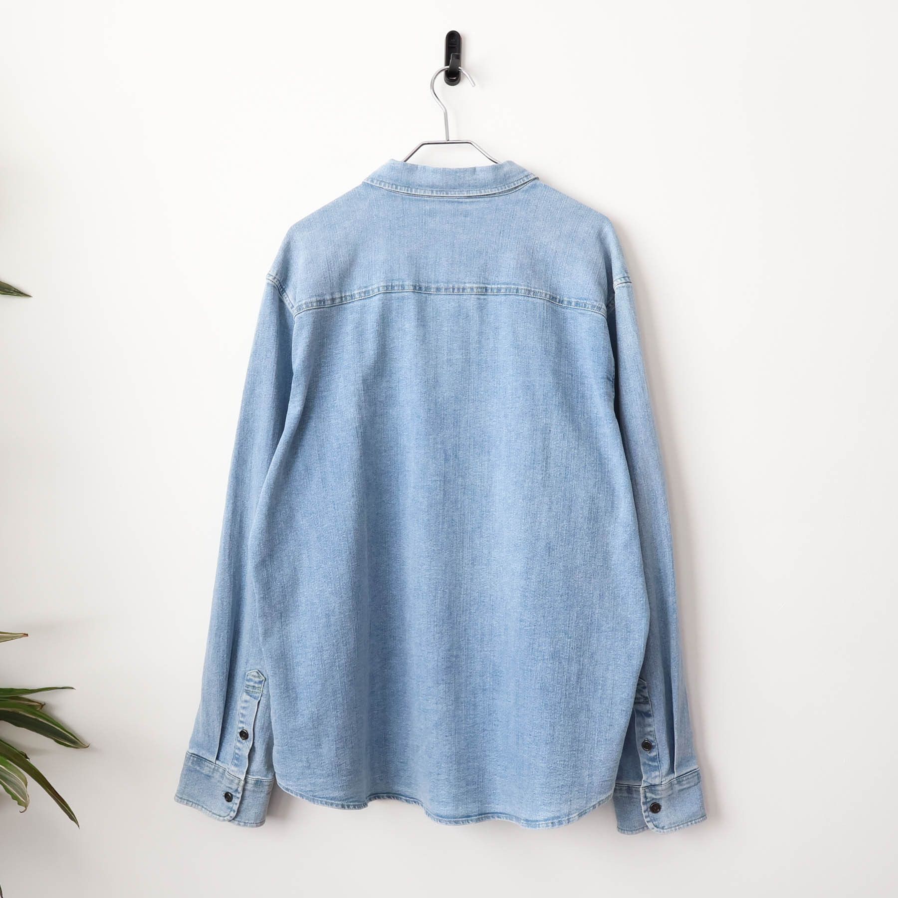 Frye Rare Frye Vintage Washed Denim Button Down Western Shirt Size US XL / EU 56 / 4 - 6 Thumbnail