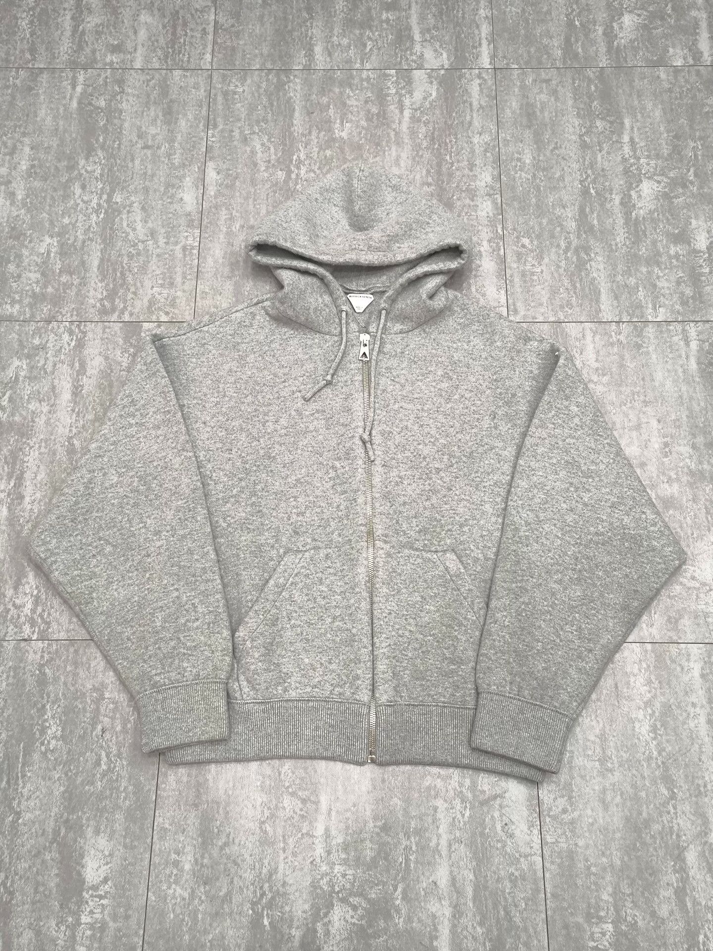 Bottega Veneta Bottega Veneta Gray Hoodie M Women Size M / US 6-8 / IT 42-44 - 1 Thumbnail