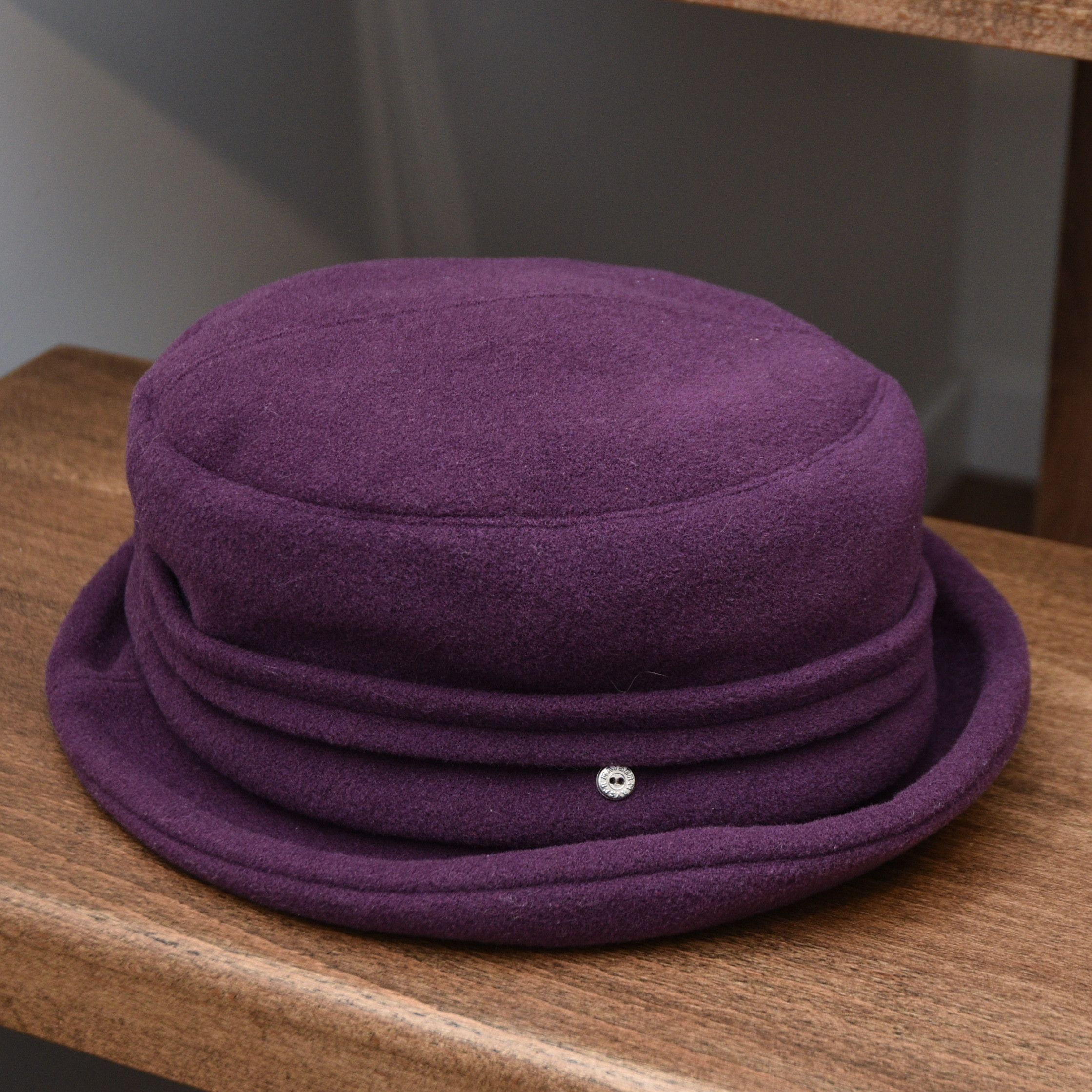 John Mayer Vintage Mayser Pascal Wool Felt Cloche Hat Aubergine Purple Size ONE SIZE - 1 Thumbnail