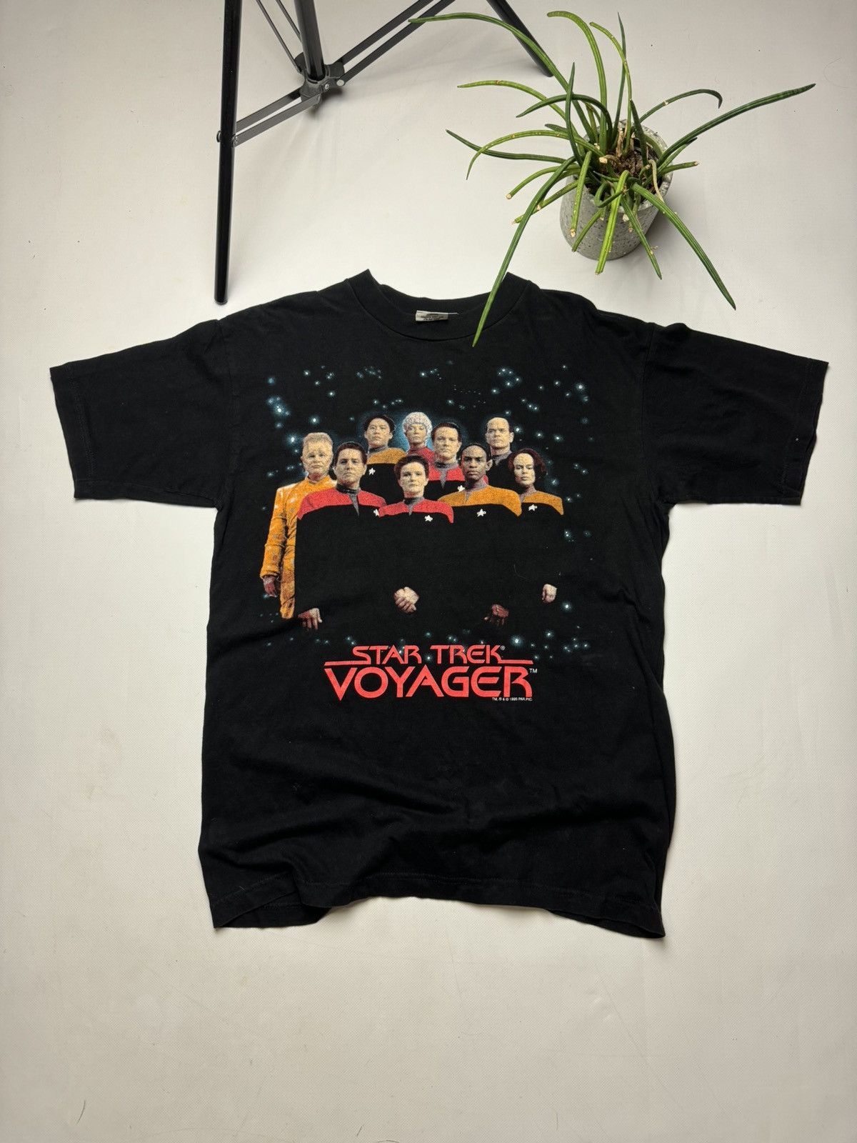 Band Tees × Vintage Rare vintage Star Trek voyager 1995 T-shirt y2k black Size US L / EU 52-54 / 3 - 1 Thumbnail