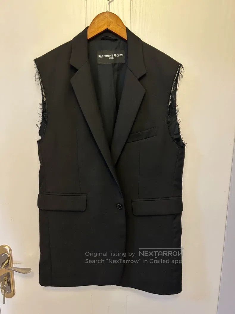 Raf Simons Raf Simons Sleeveless suit Size 48R - 2 Thumbnail