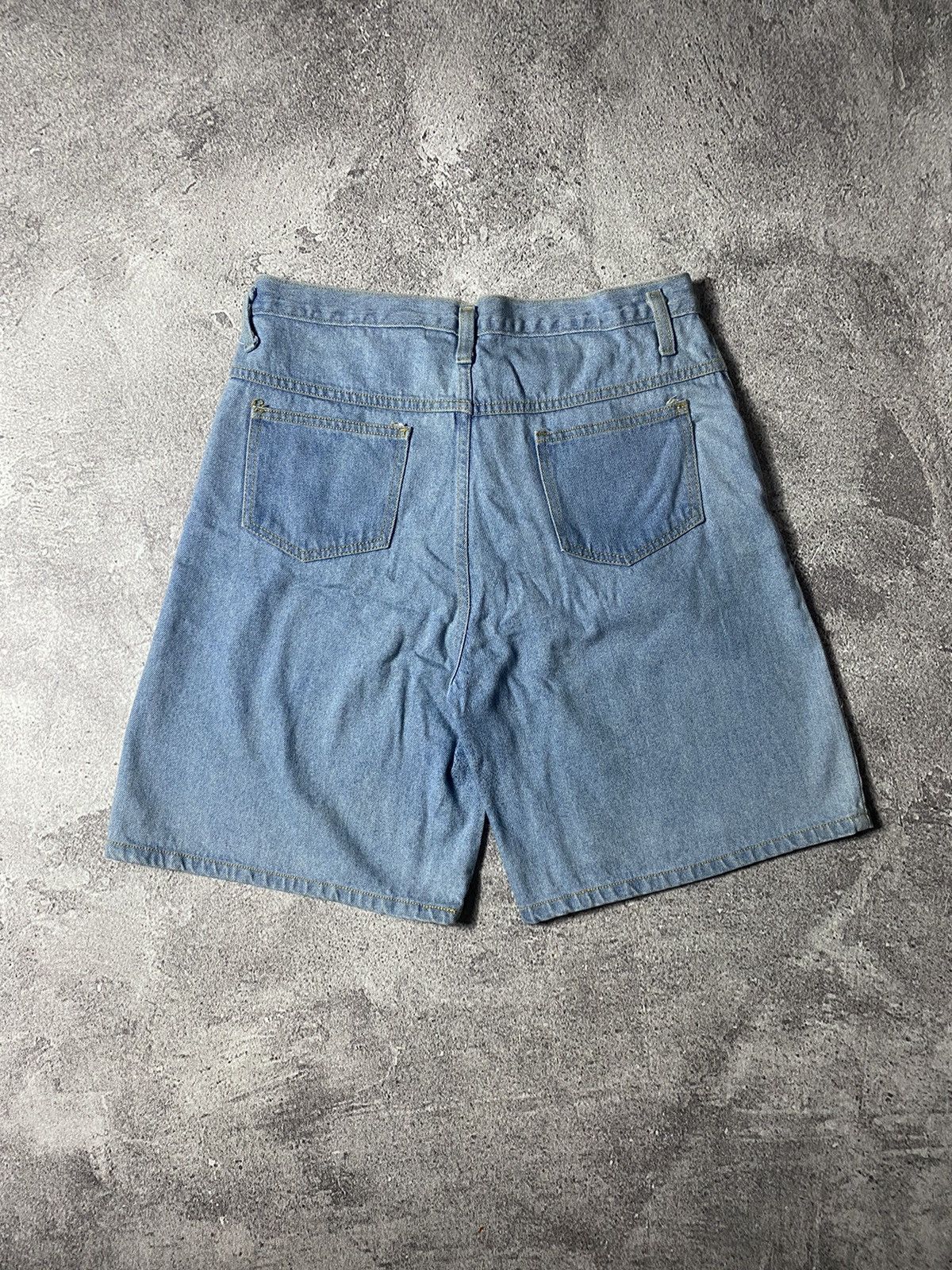 Mickey Unlimited × Vintage Vintage Mickey Unlimited Jerry Leigh Big Print Short Pants Size US 32 / EU 48 - 7 Thumbnail