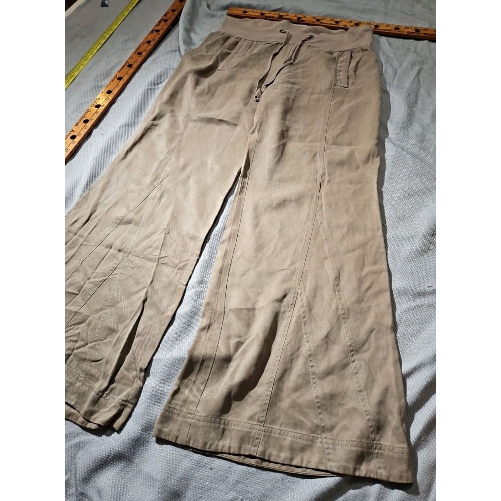 Soft Surroundings Soft Surroundings Pants Womens Size 5 Beige Pull On Wide Leg Flare Drawstring Knit Relaxed Inseam 30 in Beiges Womens Pants Size 27" / US 4 / IT 40 - 5 Thumbnail