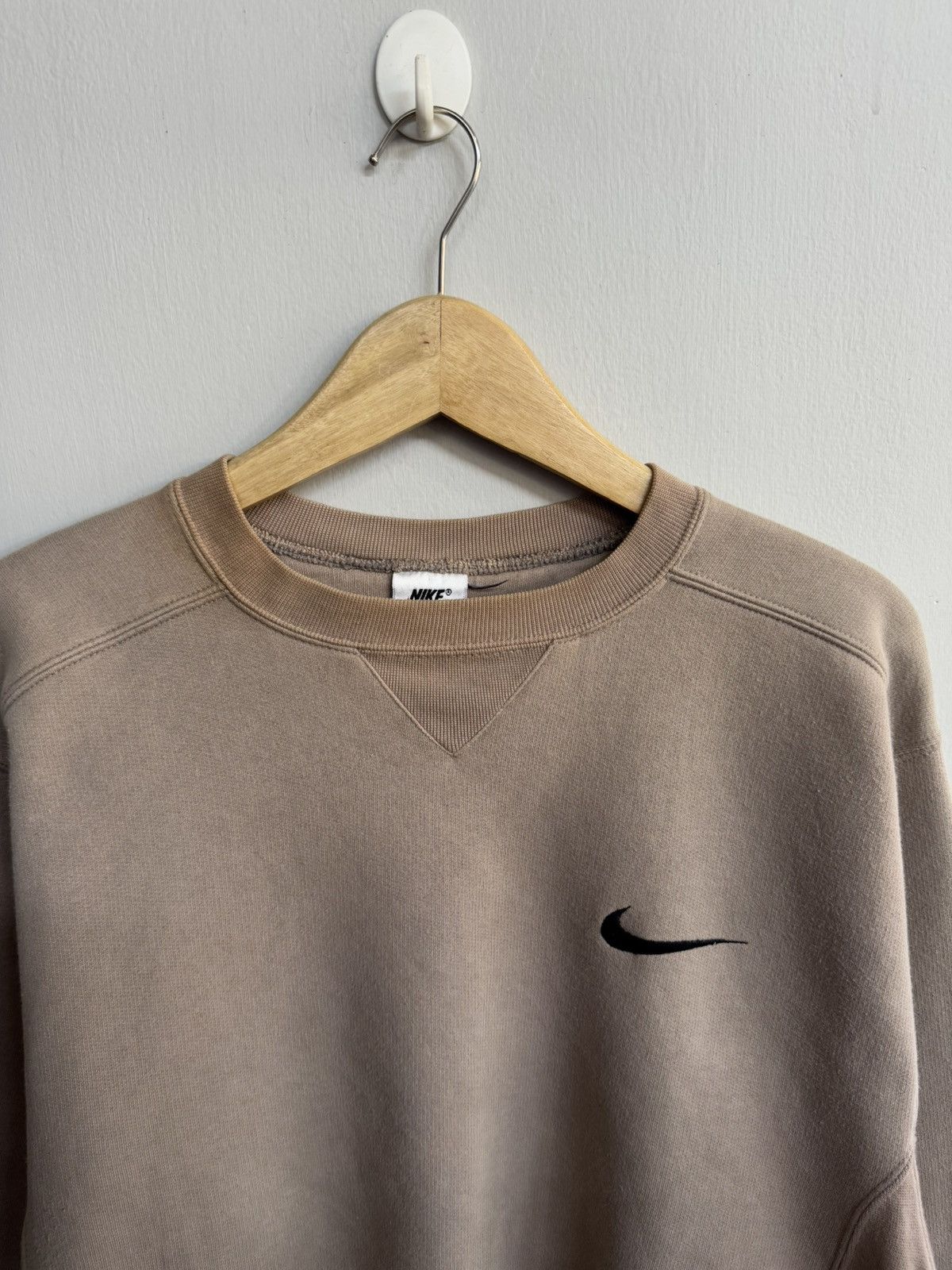Nike VINTAGE NIKE 90’S SWEATSHIRT TRAVIS SCOTT COLOUR BROWN Size US S / EU 44-46 / 1 - 2 Thumbnail