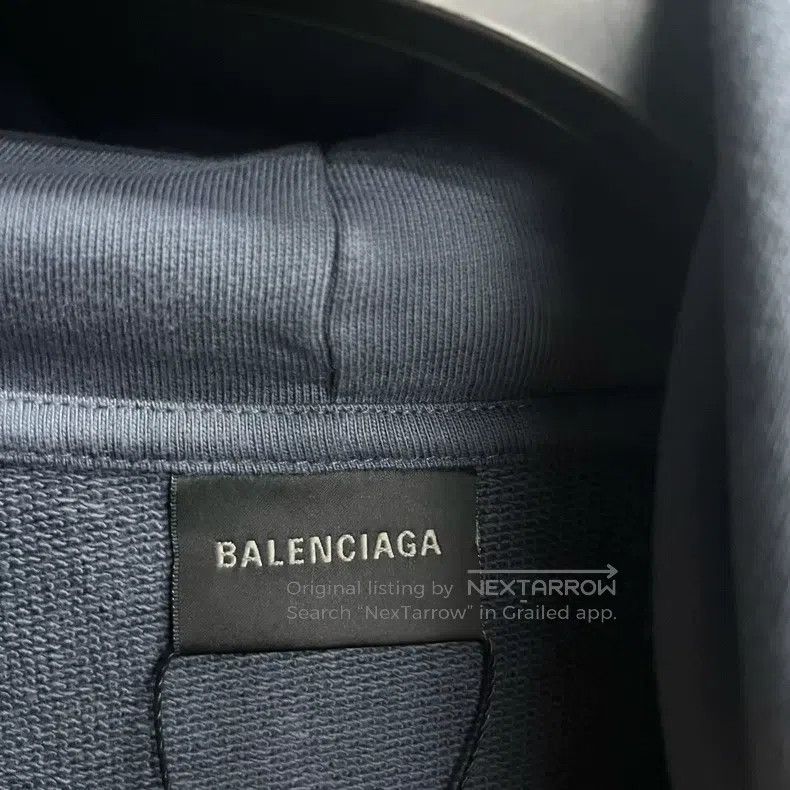 Balenciaga Balenciaga Blue logo pattern printed long-sleeved sweatshi Size US L / EU 52-54 / 3 - 2 Thumbnail