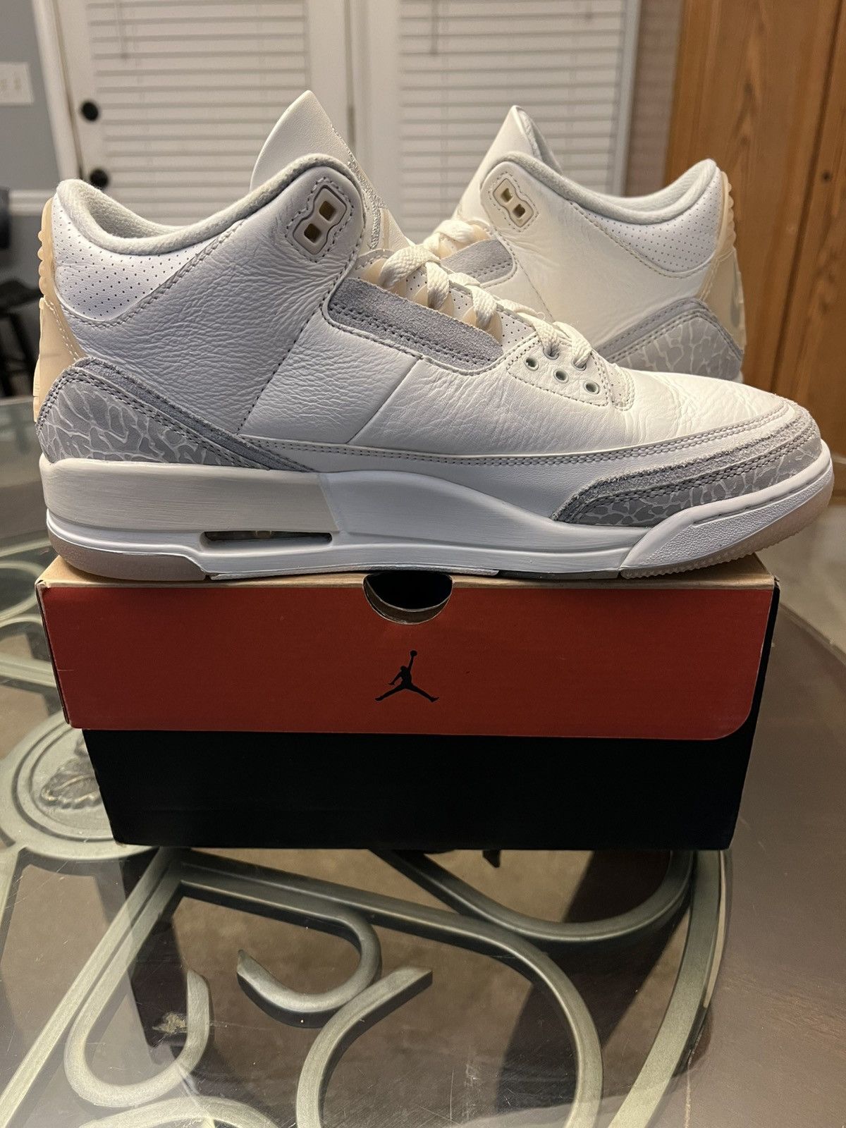 Jordan Brand Jordan 3 Retro Craft Ivory Size US 10 / EU 43 - 10 Thumbnail