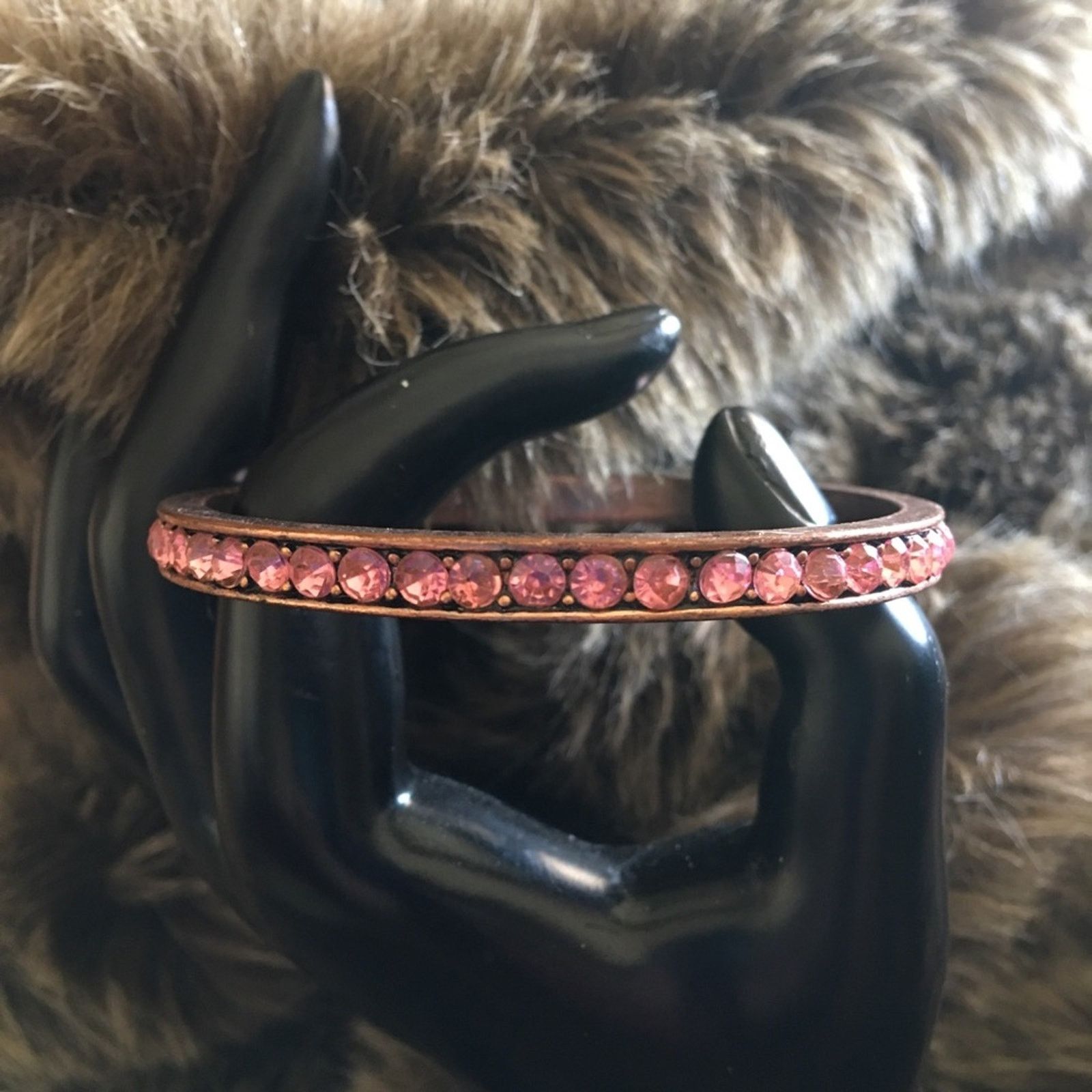 Vintage Vintage pink crystal rhinestone bangle bracelet Size ONE SIZE - 1 Thumbnail