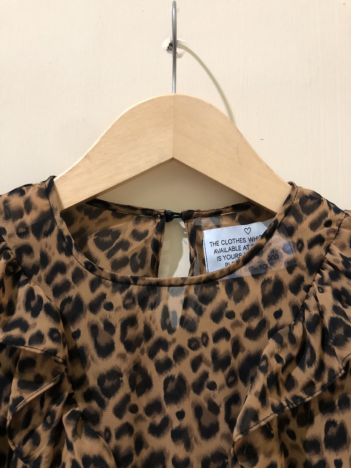 If Six Was Nine Style Nanda Leopard Blouse Asian Style Korean & Japanese Size ONE SIZE - 3 Thumbnail