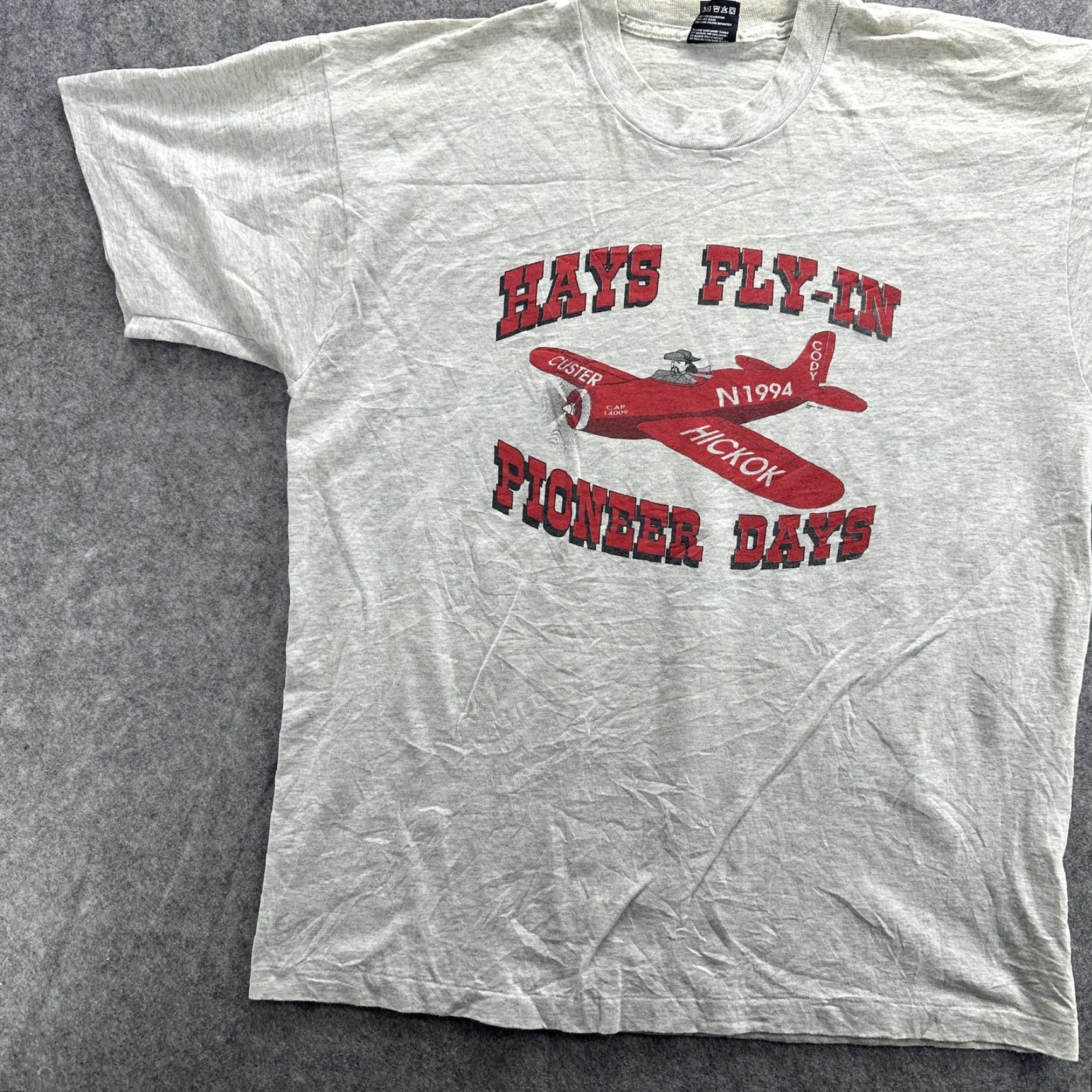 Fruit Of The Loom VINTAGE Hays Fly-In Pioneer Days Shirt Mens XL Gray Graphic Print 90s Airplane USA Size US XL / EU 56 / 4 - 3 Thumbnail
