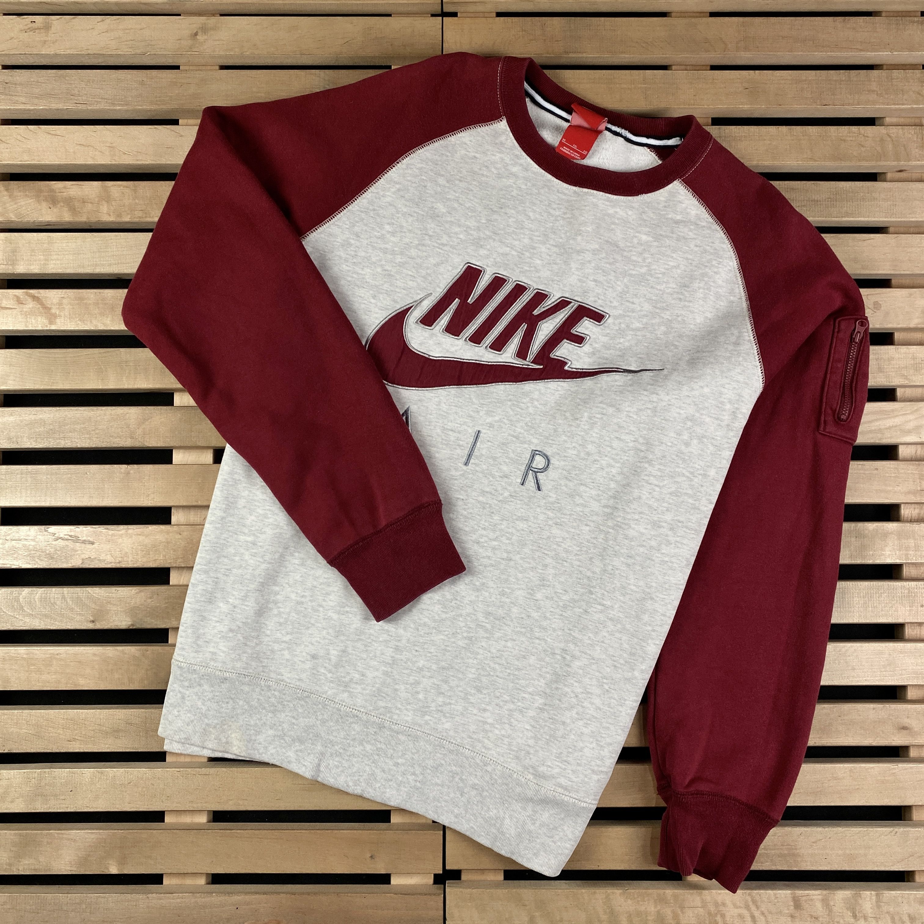 Nike Mens Vintage Sweatshirts Nike Big Logo Size XL Cotton Size US XL / EU 56 / 4 - 1 Thumbnail
