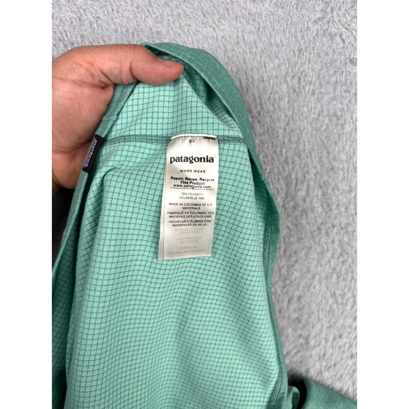 Patagonia Patagonia Shirt Womens Medium Teal Capilene Midweight Crew Baselayer Long Sleeve Shirt Size M / US 6-8 / IT 42-44 - 5 Thumbnail