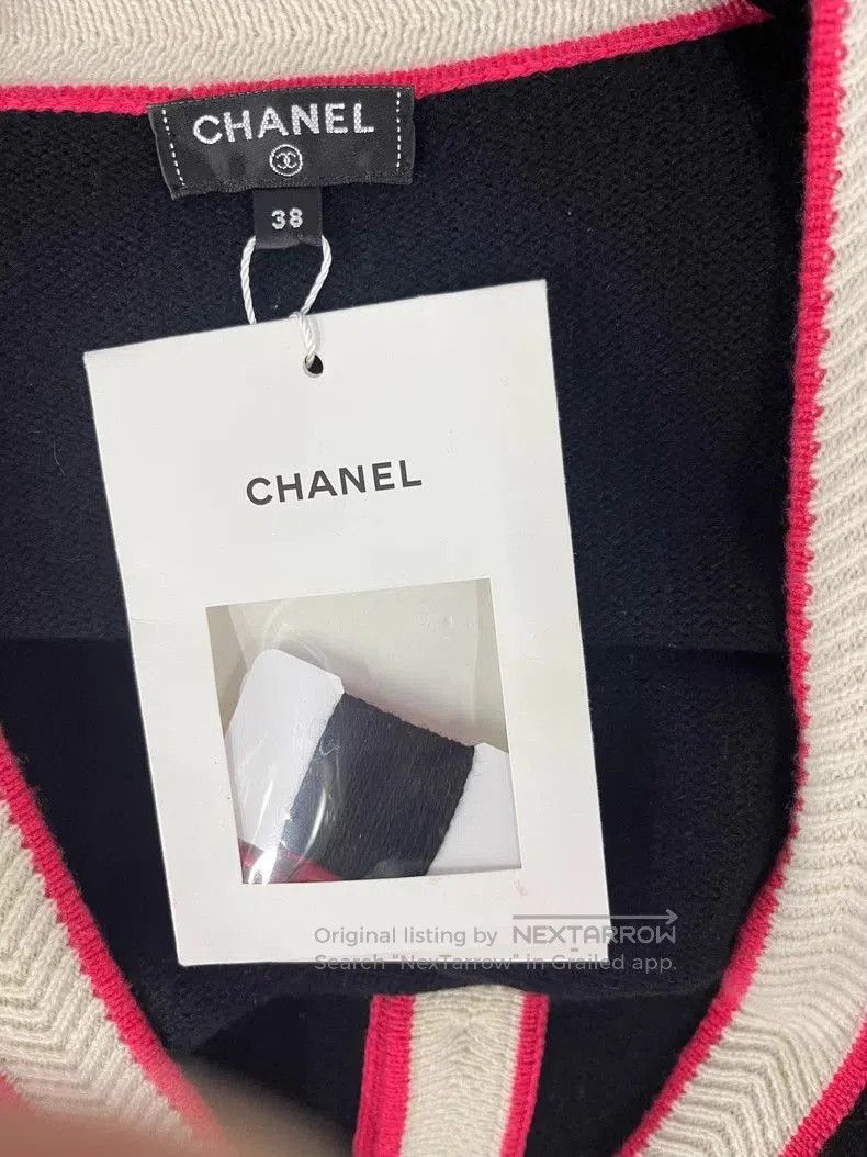 Chanel Chanel Black Cashmere Knit Cardigan. Size US M / EU 48-50 / 2 - 4 Thumbnail