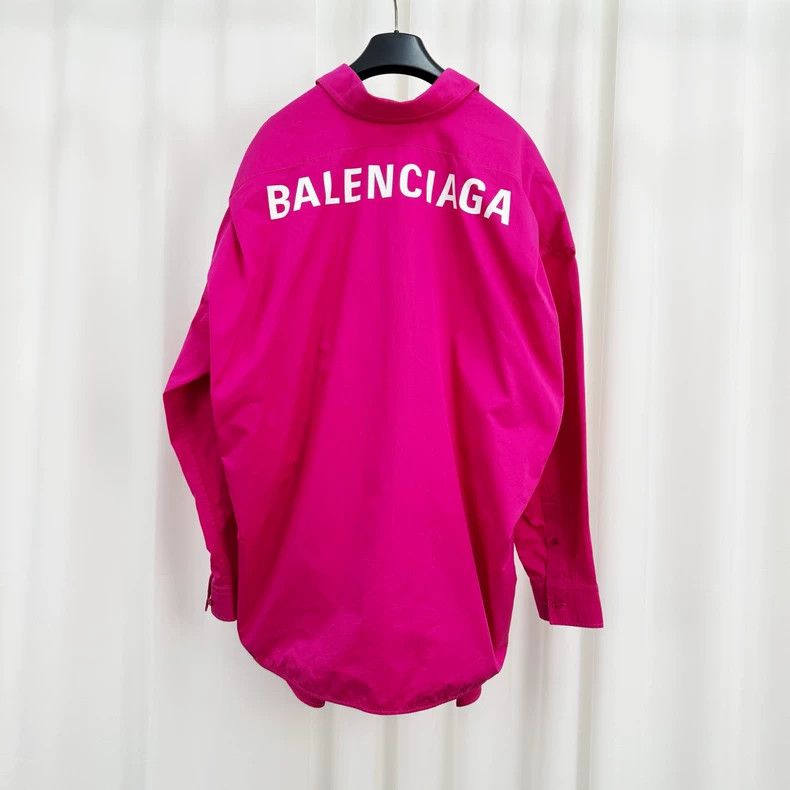 Balenciaga Balenciaga size 34 Off-the-shoulder monogrammed shirt Size US L / EU 52-54 / 3 - 2 Thumbnail
