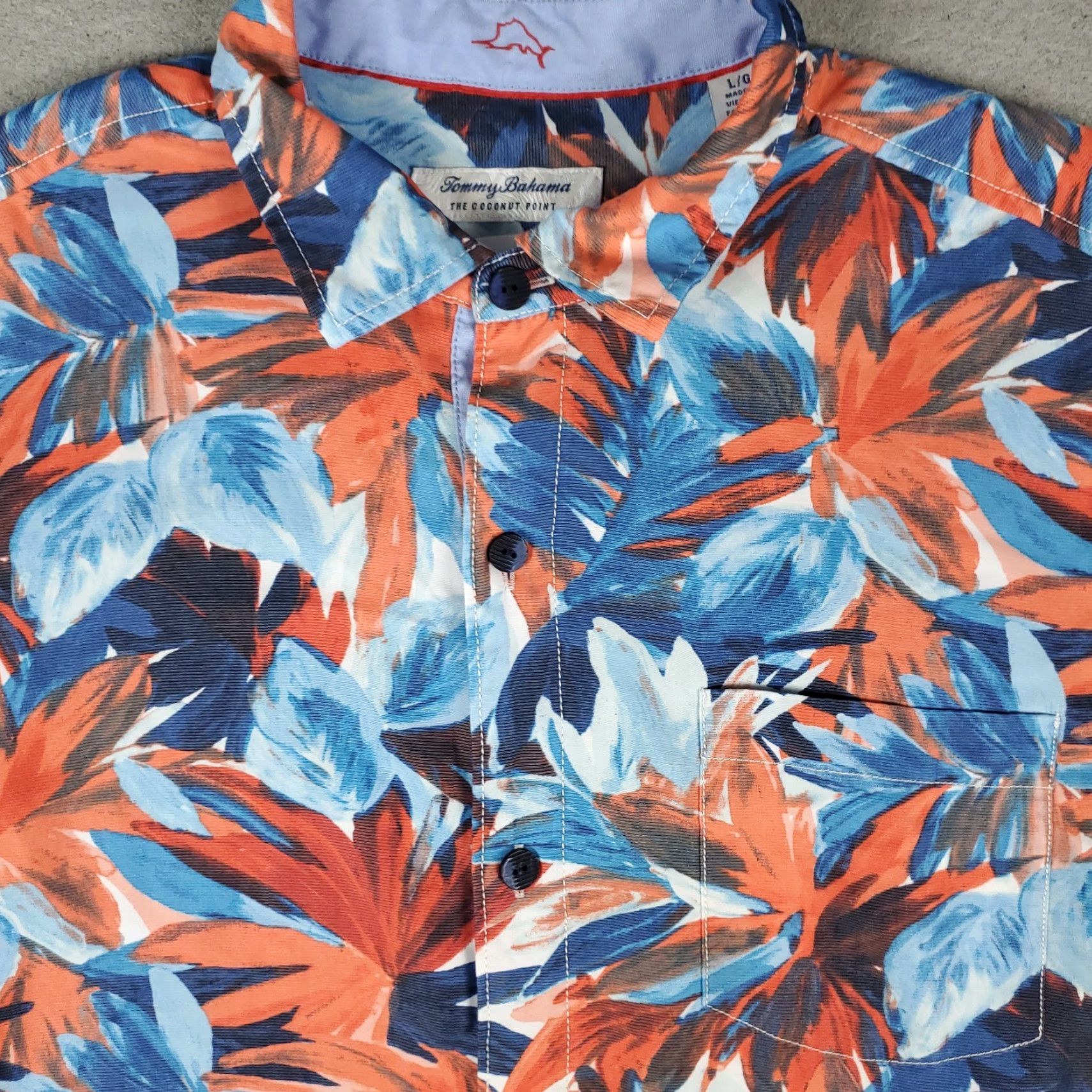 Tommy Bahama Tommy Bahama Shirt Mens Large Red Blue Floral Modal Hawaiian Button Up Size US L / EU 52-54 / 3 - 2 Thumbnail