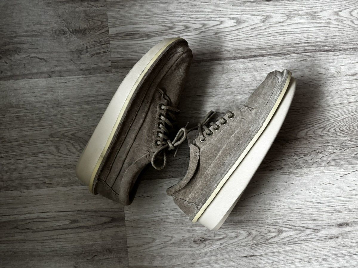 Clarks CLARKS ORIGINALS OSWYN LO Sand Suede Size US 7.5 / EU 40-41 - 2 Thumbnail