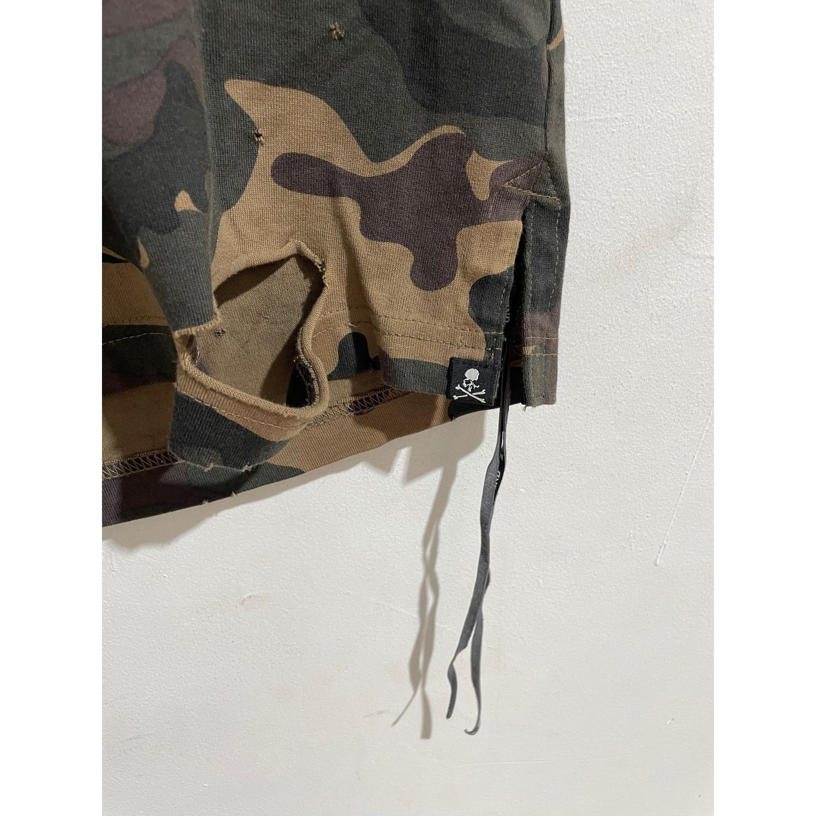 Other MASTERMIND THRASHED CAMO TEE SIZE EXTRA LARGE Size US XL / EU 56 / 4 - 3 Thumbnail