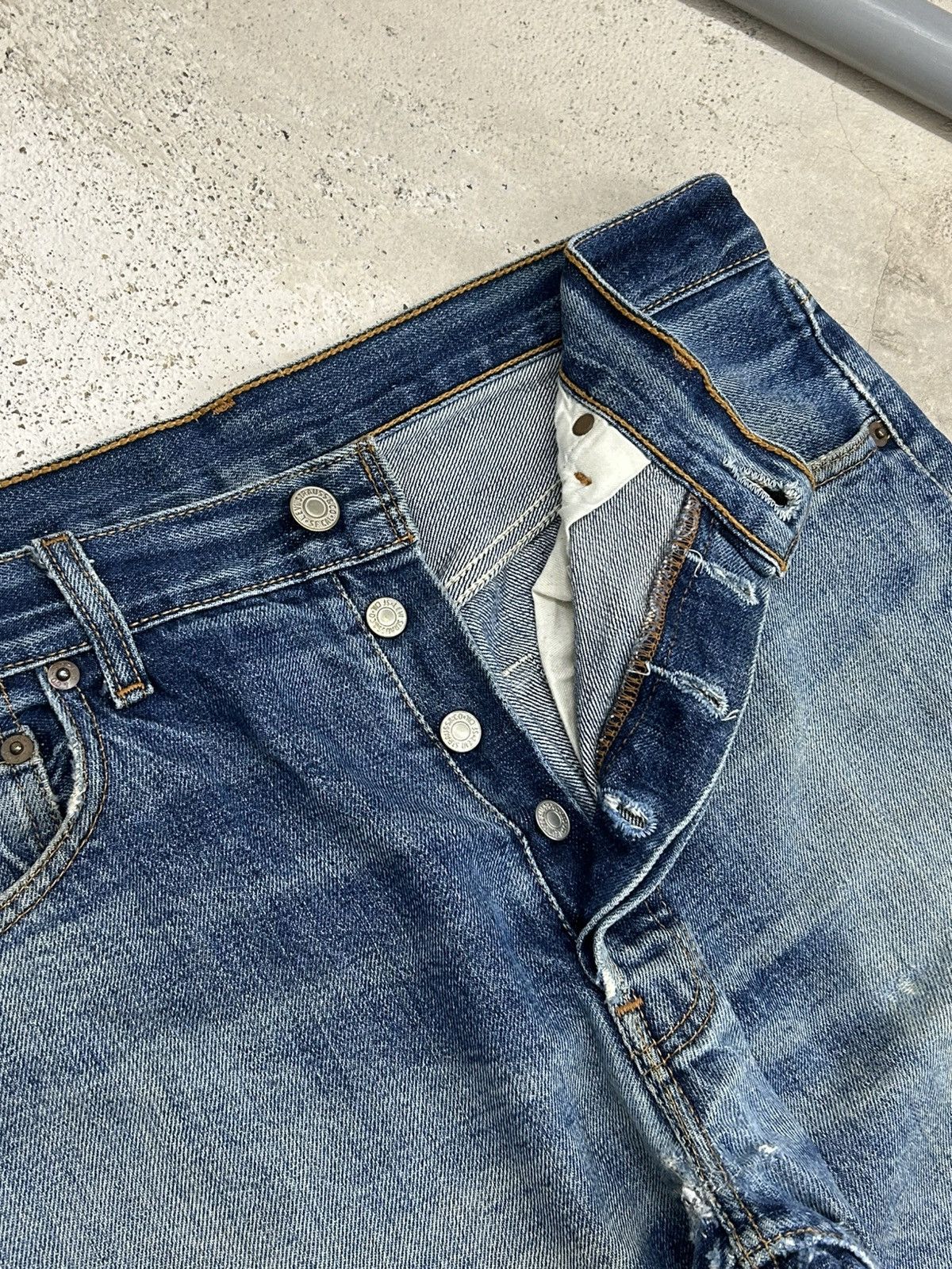 Levi's Levis 501 Jeans Distressed Shashiko Button Fly Size US 32 / EU 48 - 12 Thumbnail