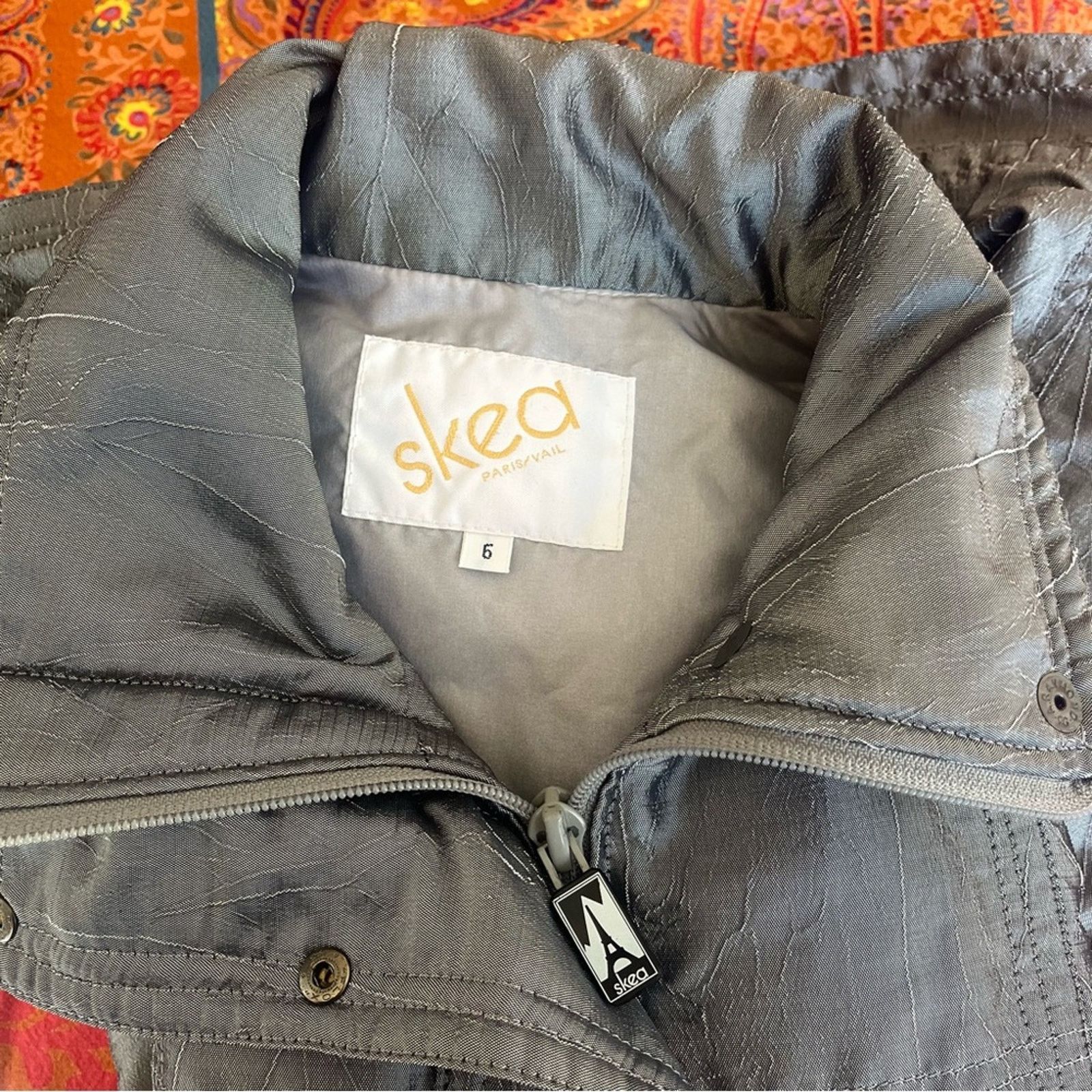 Vintage Skea women's Ski vest Metallic Silver Size 6 Size M / US 6-8 / IT 42-44 - 3 Thumbnail