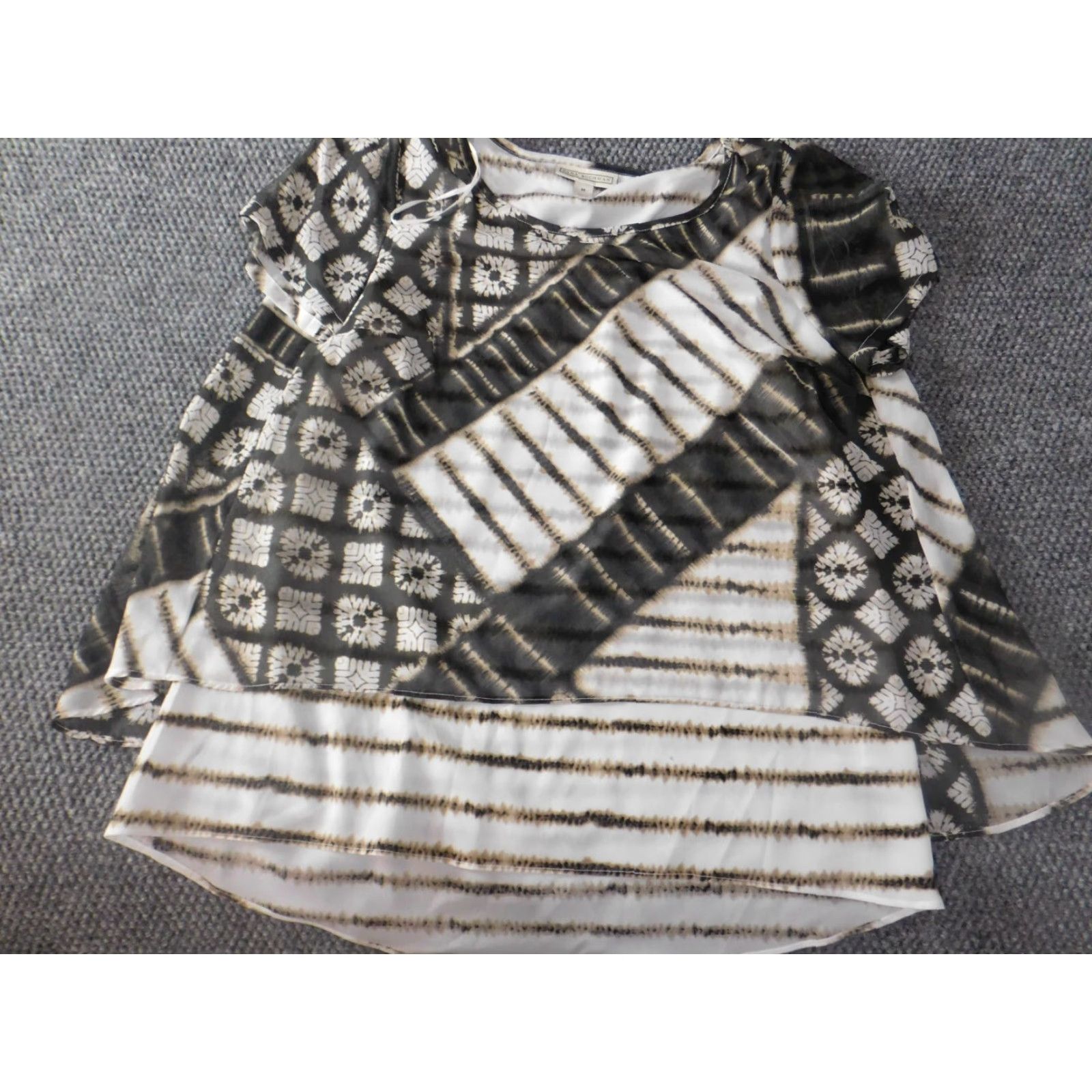 Vintage Dana Buchman Womens Blouse M Brown pullover stretch top lined sheer Geometric Neck Round Sleeveless Casual Shirt Ladies Regular Basic 90s? Size M / US 6-8 / IT 42-44 - 2 Thumbnail